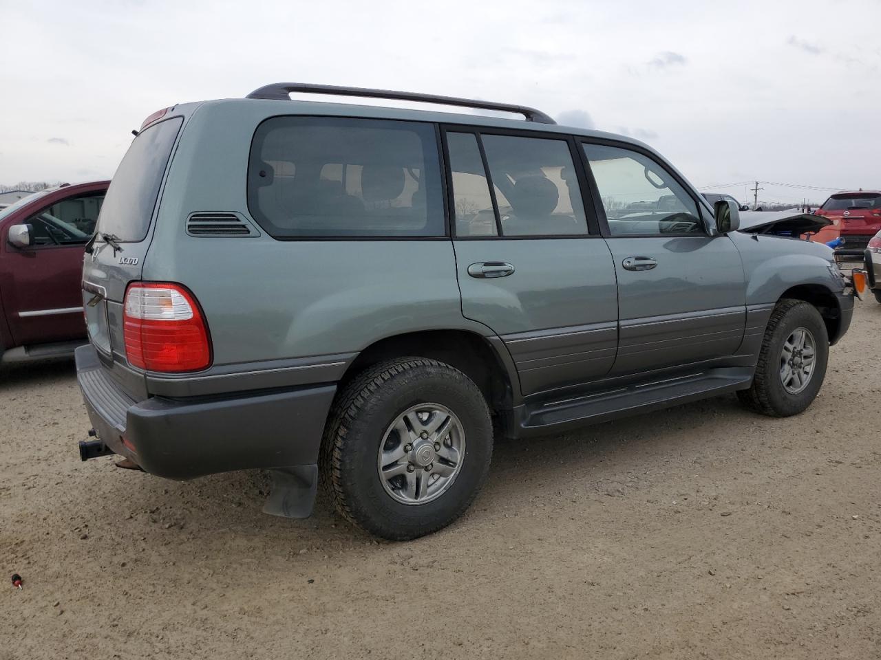 Photo 2 VIN: JTJHT00W413503042 - LEXUS LX 