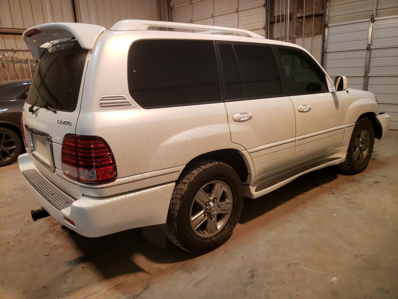 Photo 2 VIN: JTJHT00W564003439 - LEXUS LX 