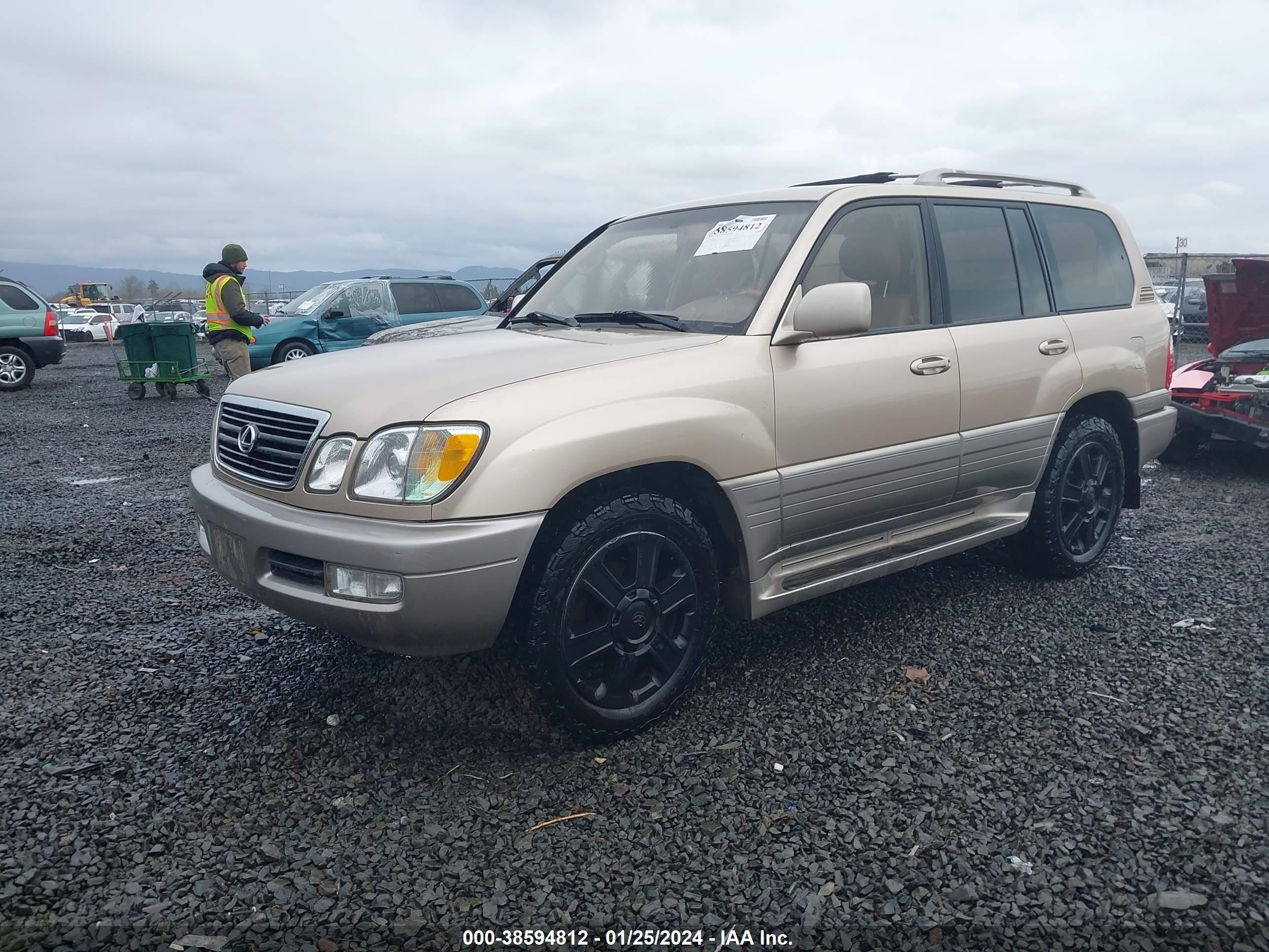 Photo 1 VIN: JTJHT00W613500711 - LEXUS LX 