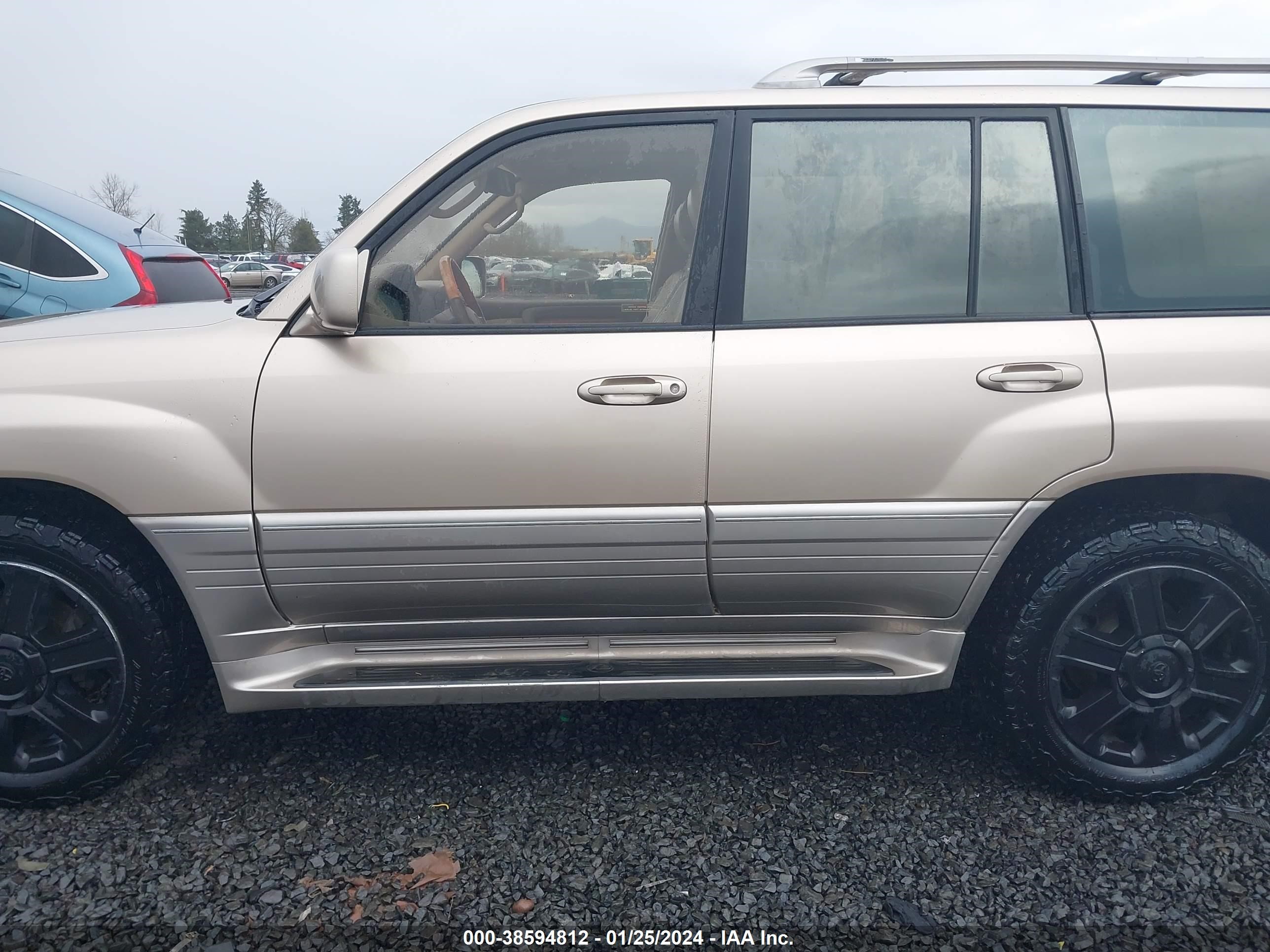 Photo 13 VIN: JTJHT00W613500711 - LEXUS LX 