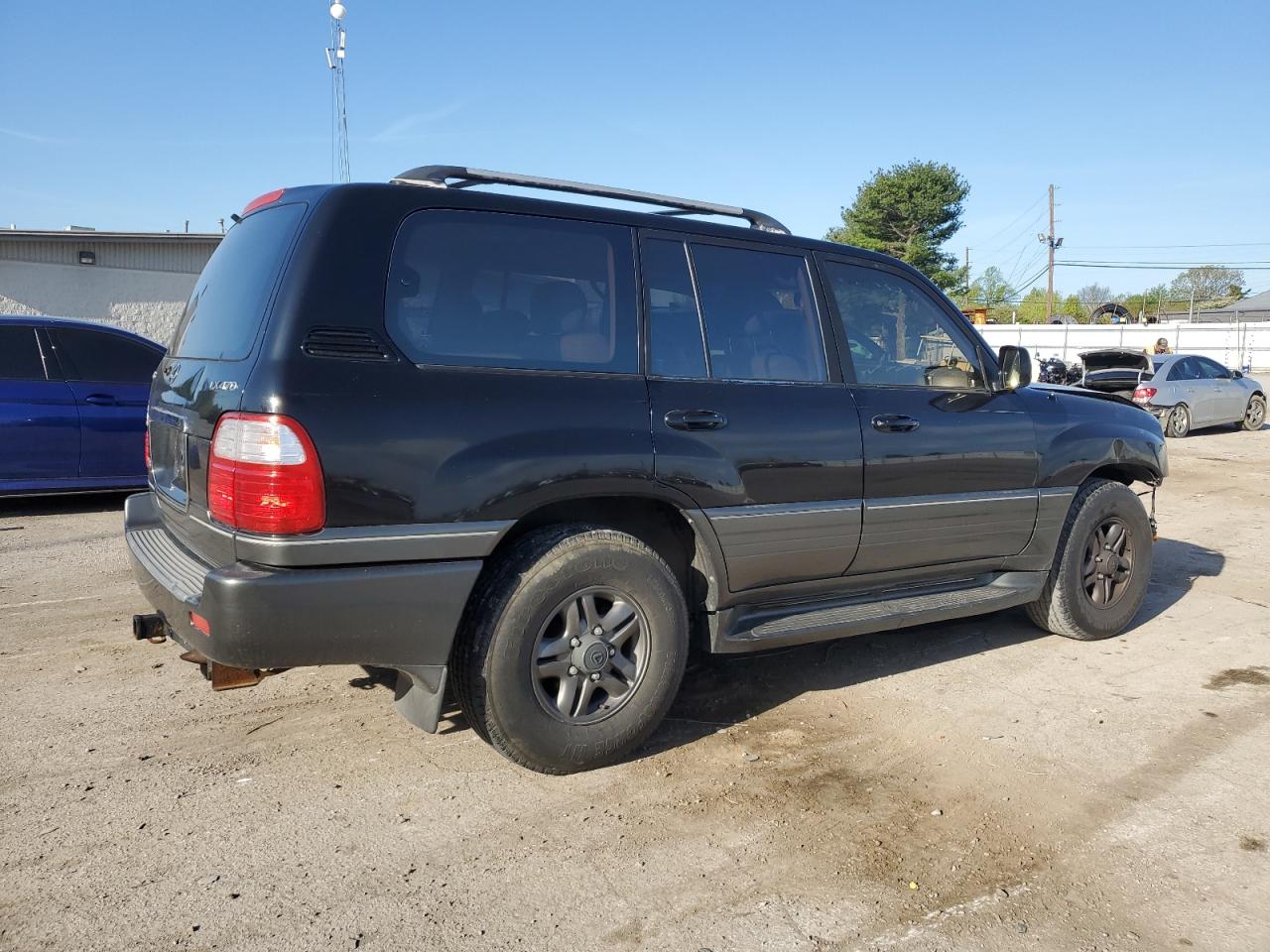 Photo 2 VIN: JTJHT00W613502409 - LEXUS LX 