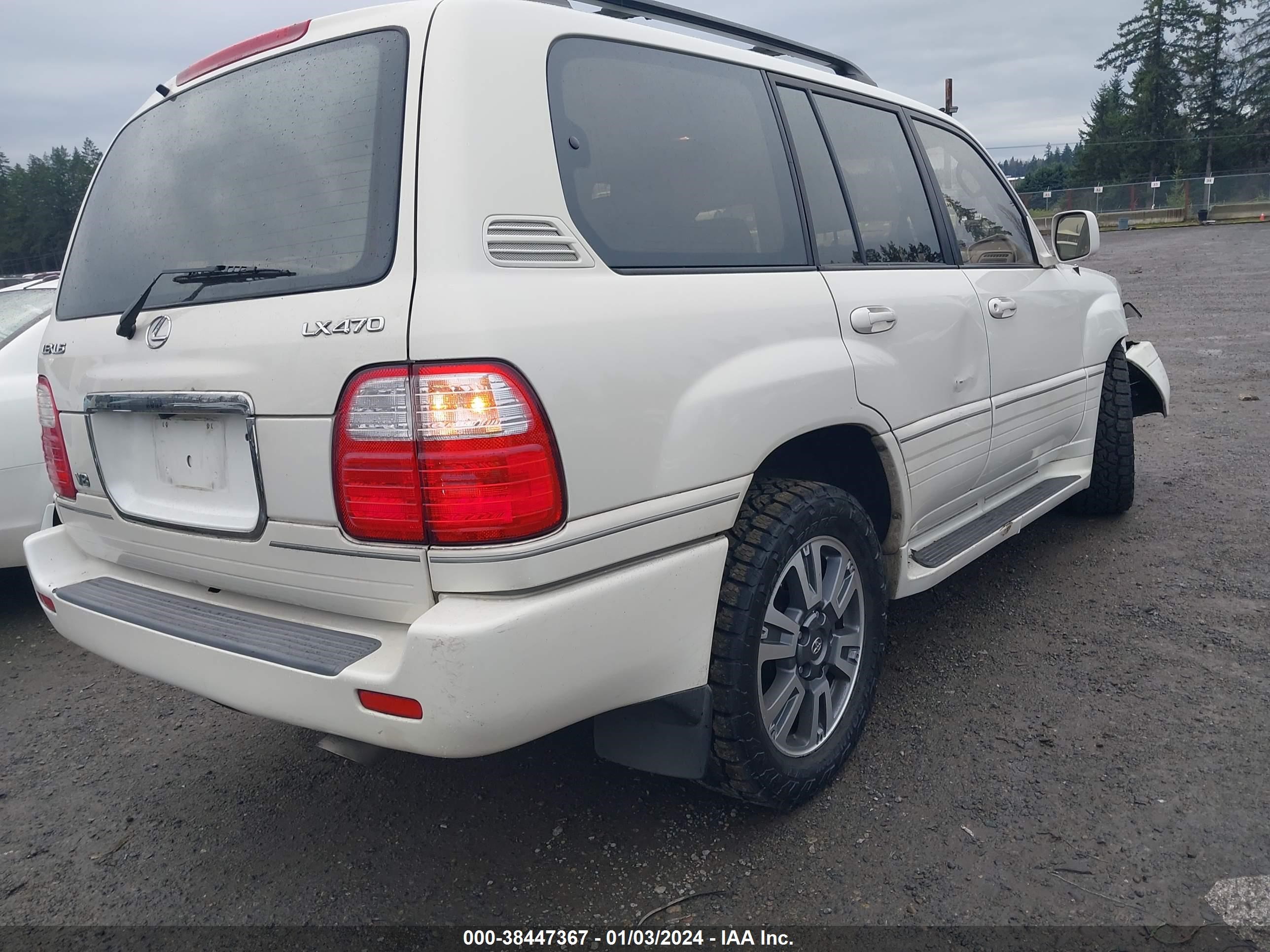 Photo 3 VIN: JTJHT00W623514710 - LEXUS LX 