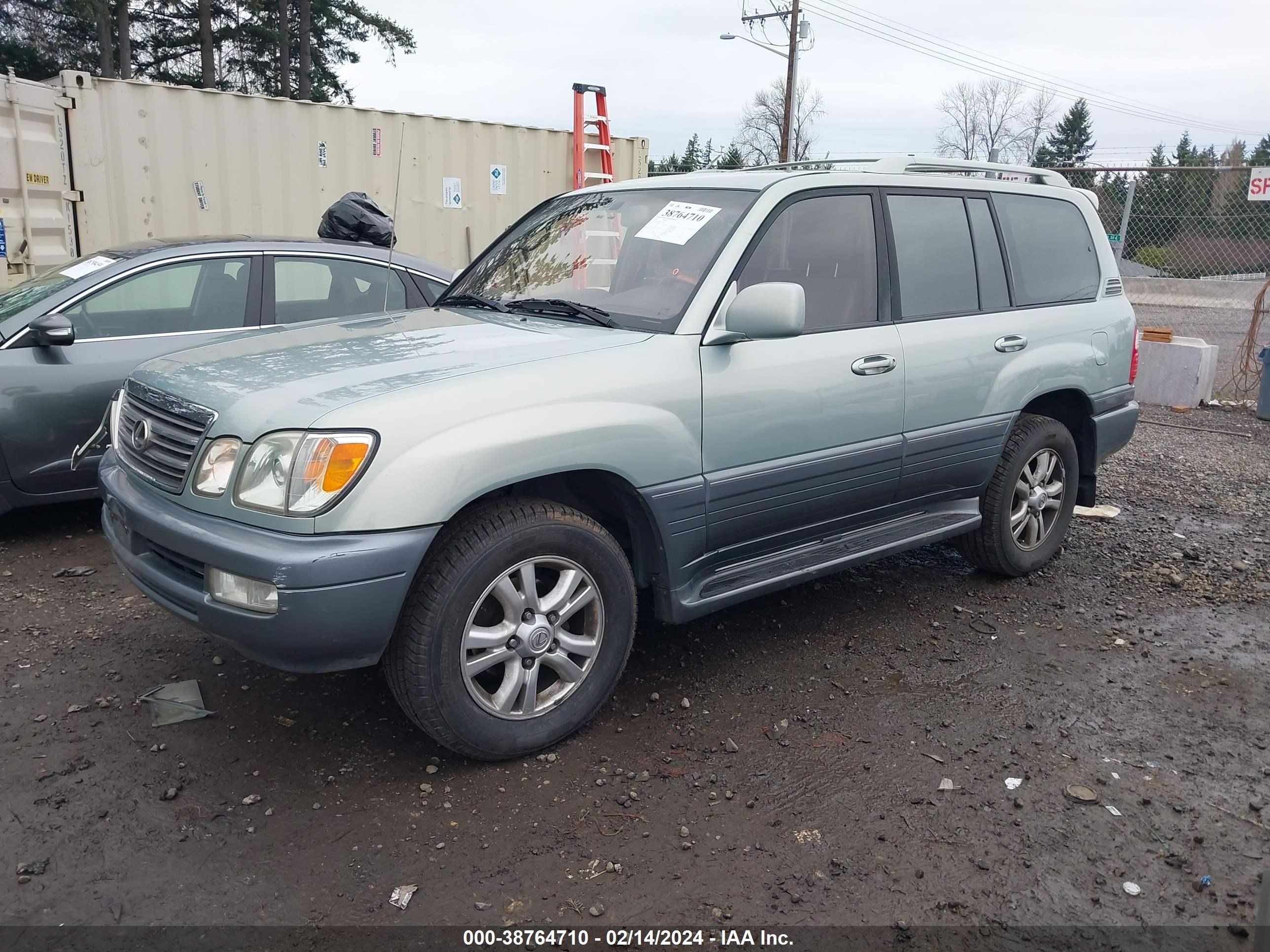 Photo 1 VIN: JTJHT00W633529984 - LEXUS LX 