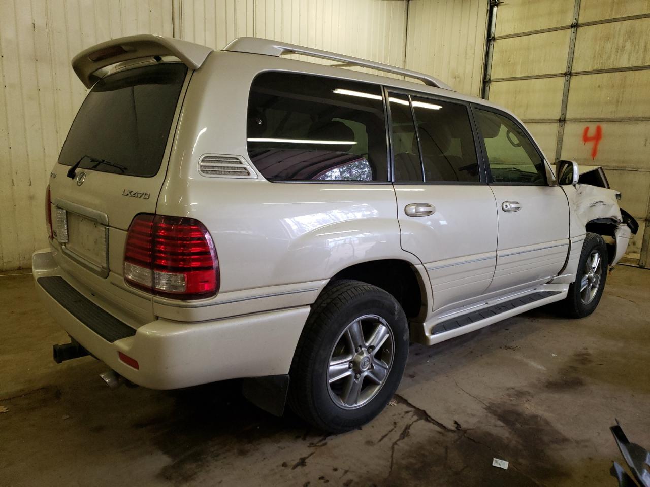 Photo 2 VIN: JTJHT00W664016992 - LEXUS LX 