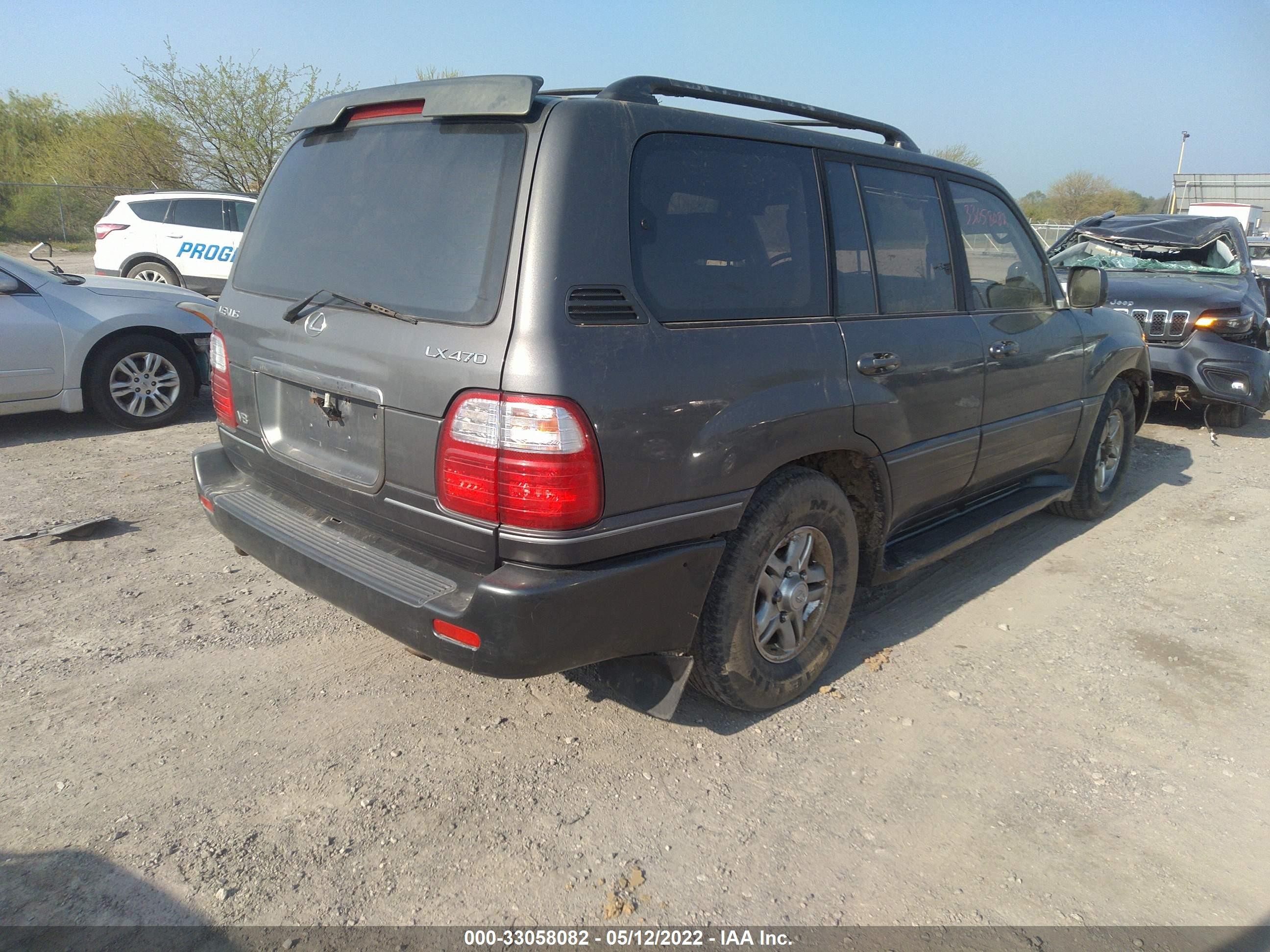 Photo 3 VIN: JTJHT00W823521836 - LEXUS LX 