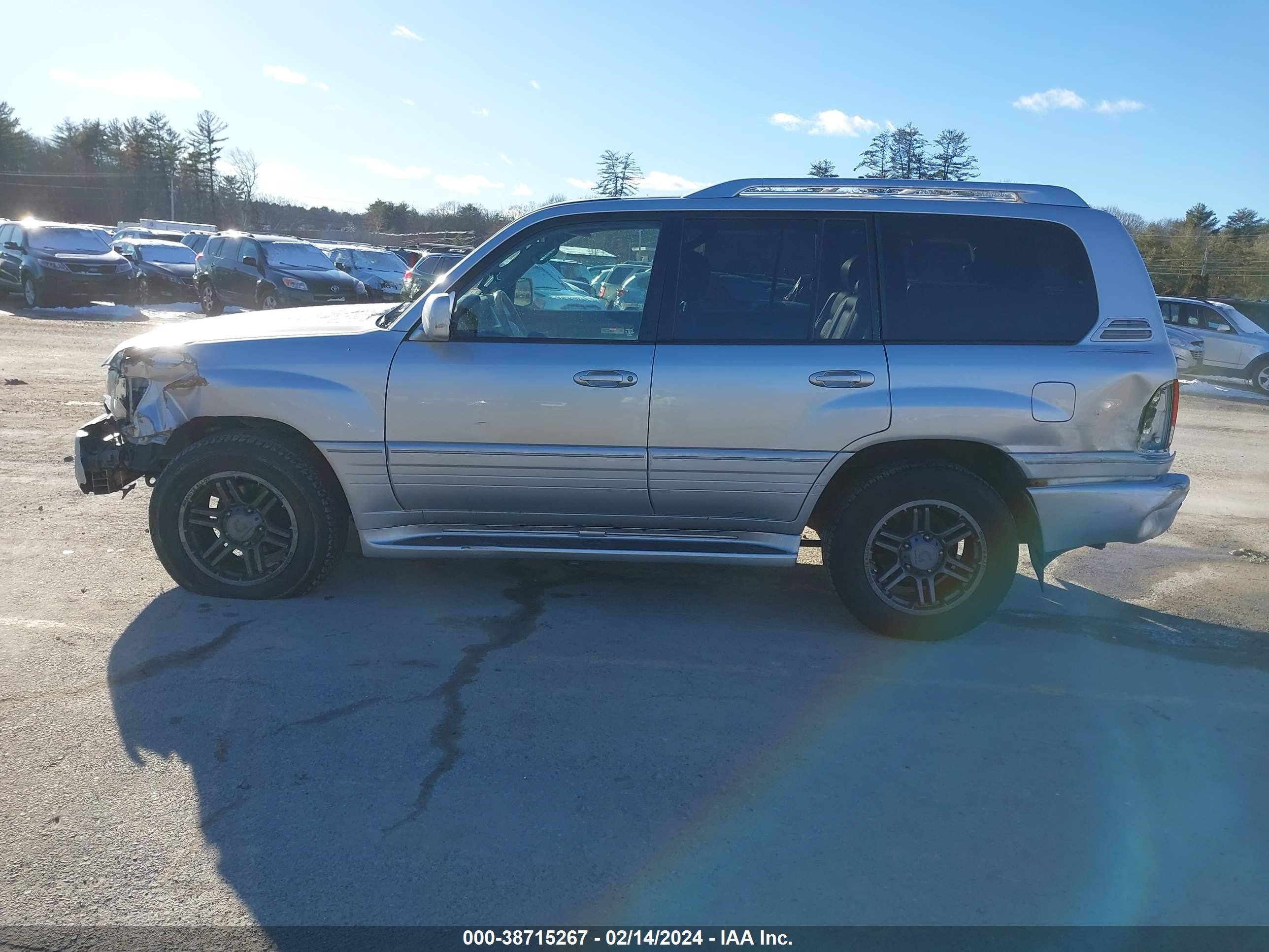 Photo 13 VIN: JTJHT00W964009261 - LEXUS LX 