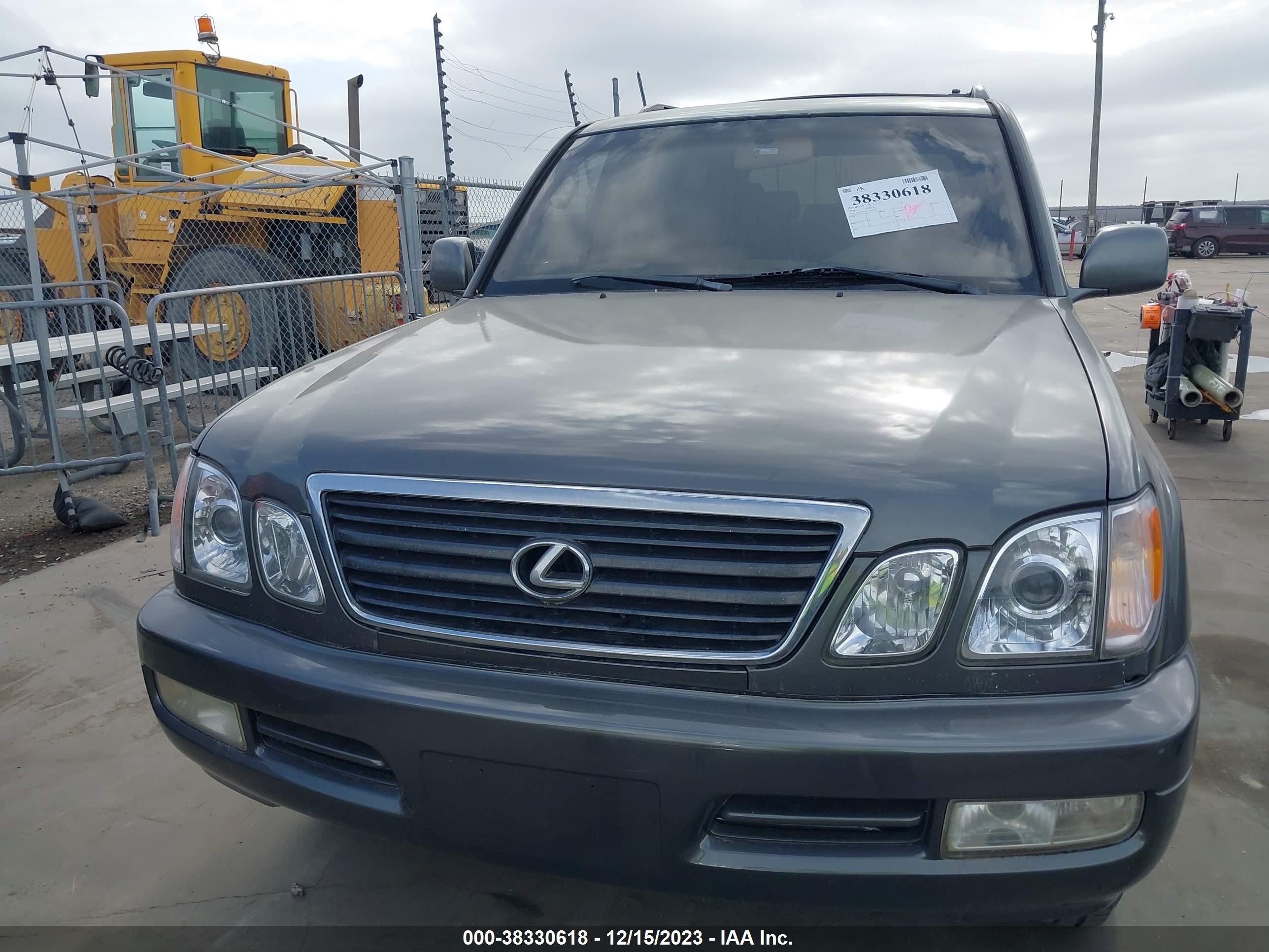 Photo 5 VIN: JTJHT00WX13501649 - LEXUS LX 