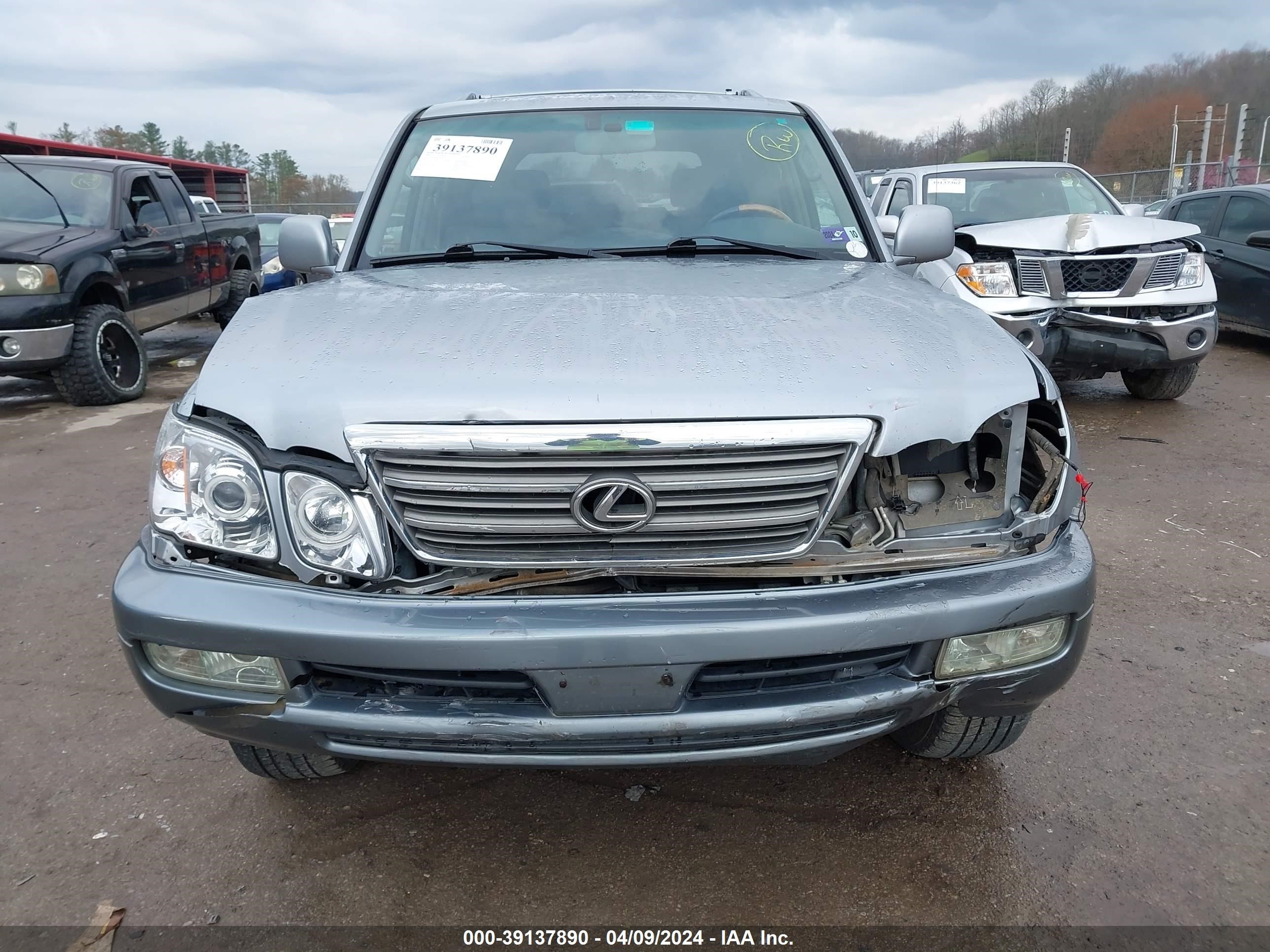 Photo 12 VIN: JTJHT00WX43546322 - LEXUS LX 