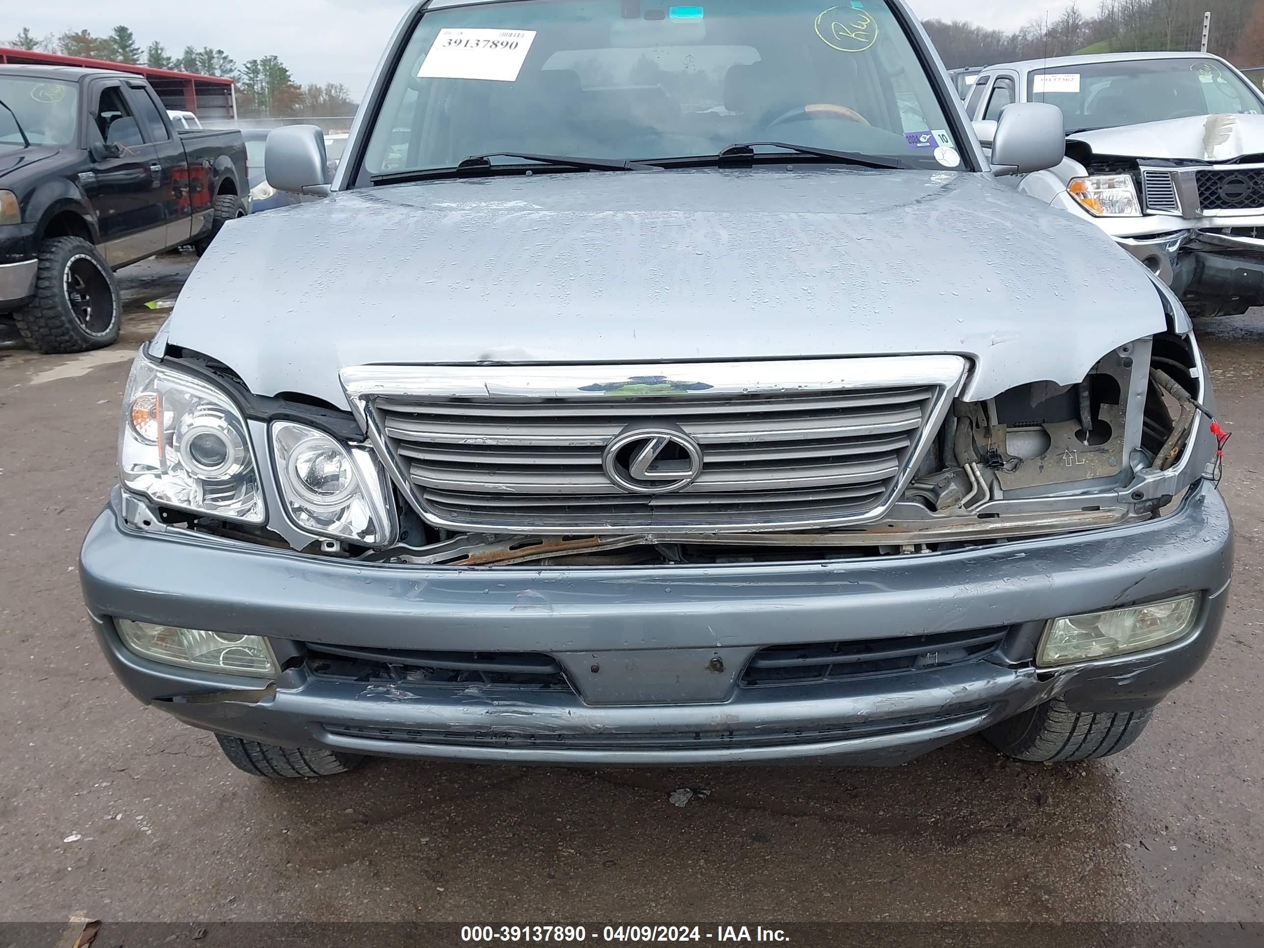 Photo 5 VIN: JTJHT00WX43546322 - LEXUS LX 