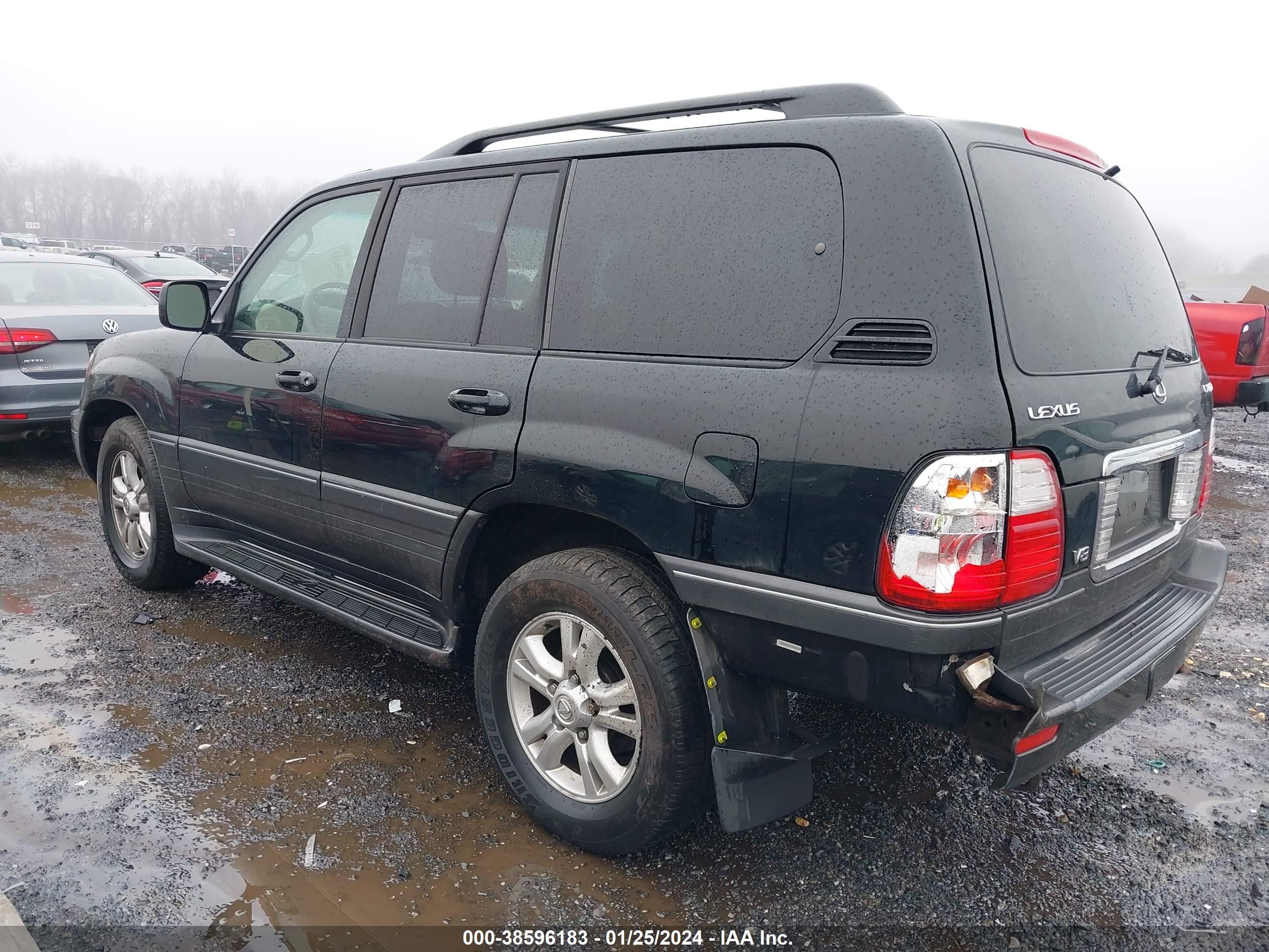 Photo 2 VIN: JTJHT00WX53552428 - LEXUS LX 