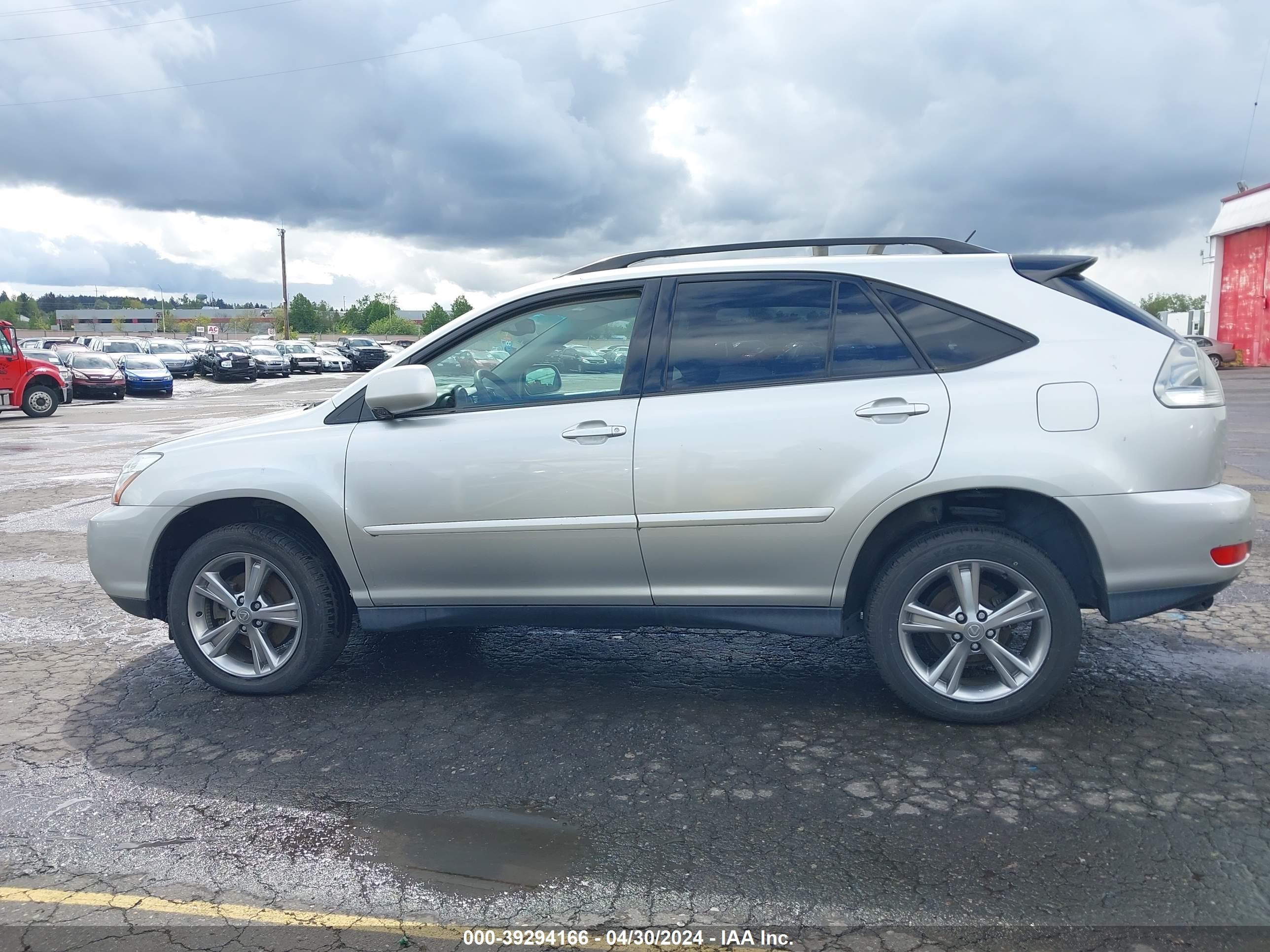 Photo 13 VIN: JTJHW31U060005421 - LEXUS RX 