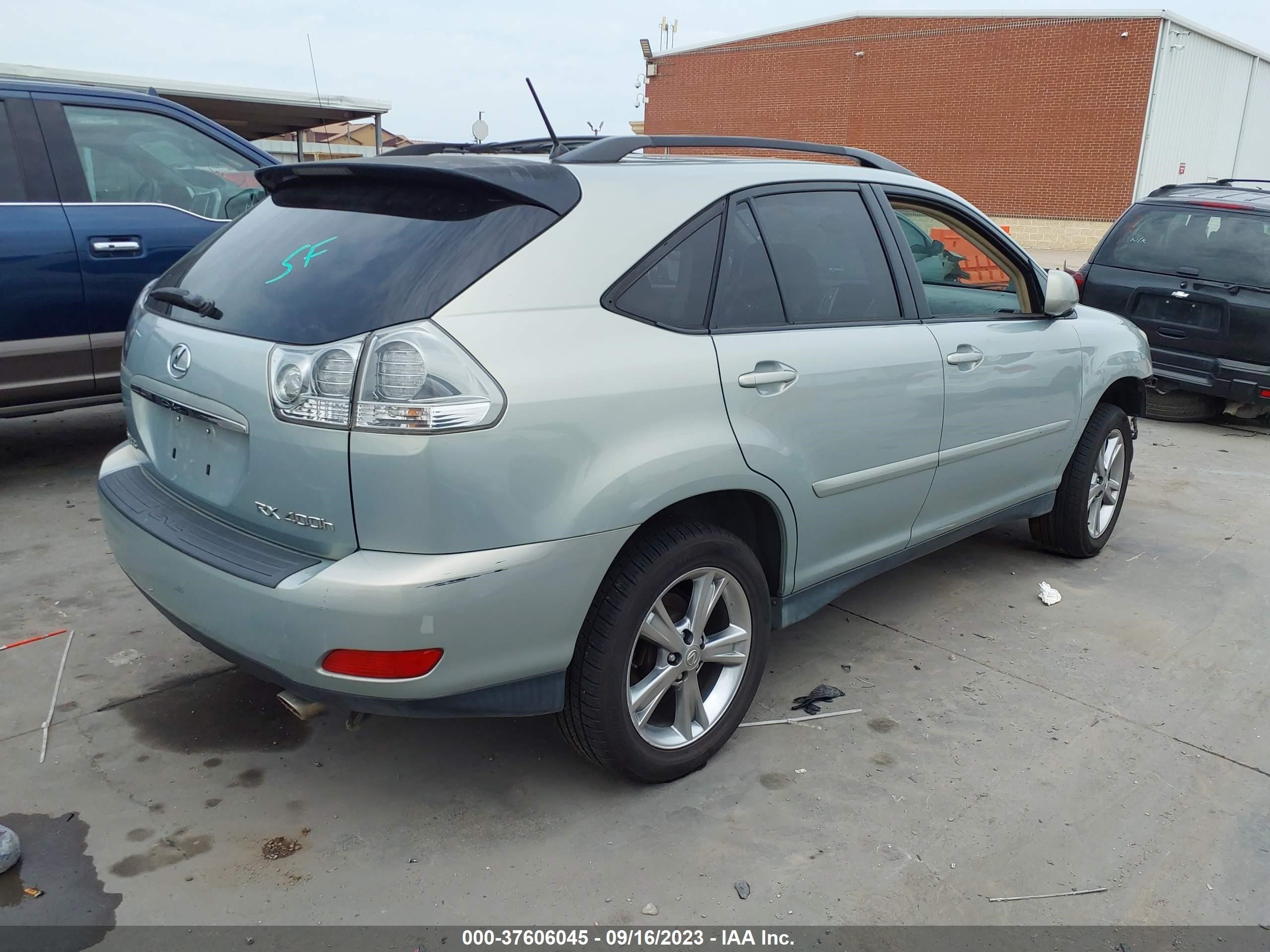 Photo 3 VIN: JTJHW31U060039519 - LEXUS RX 