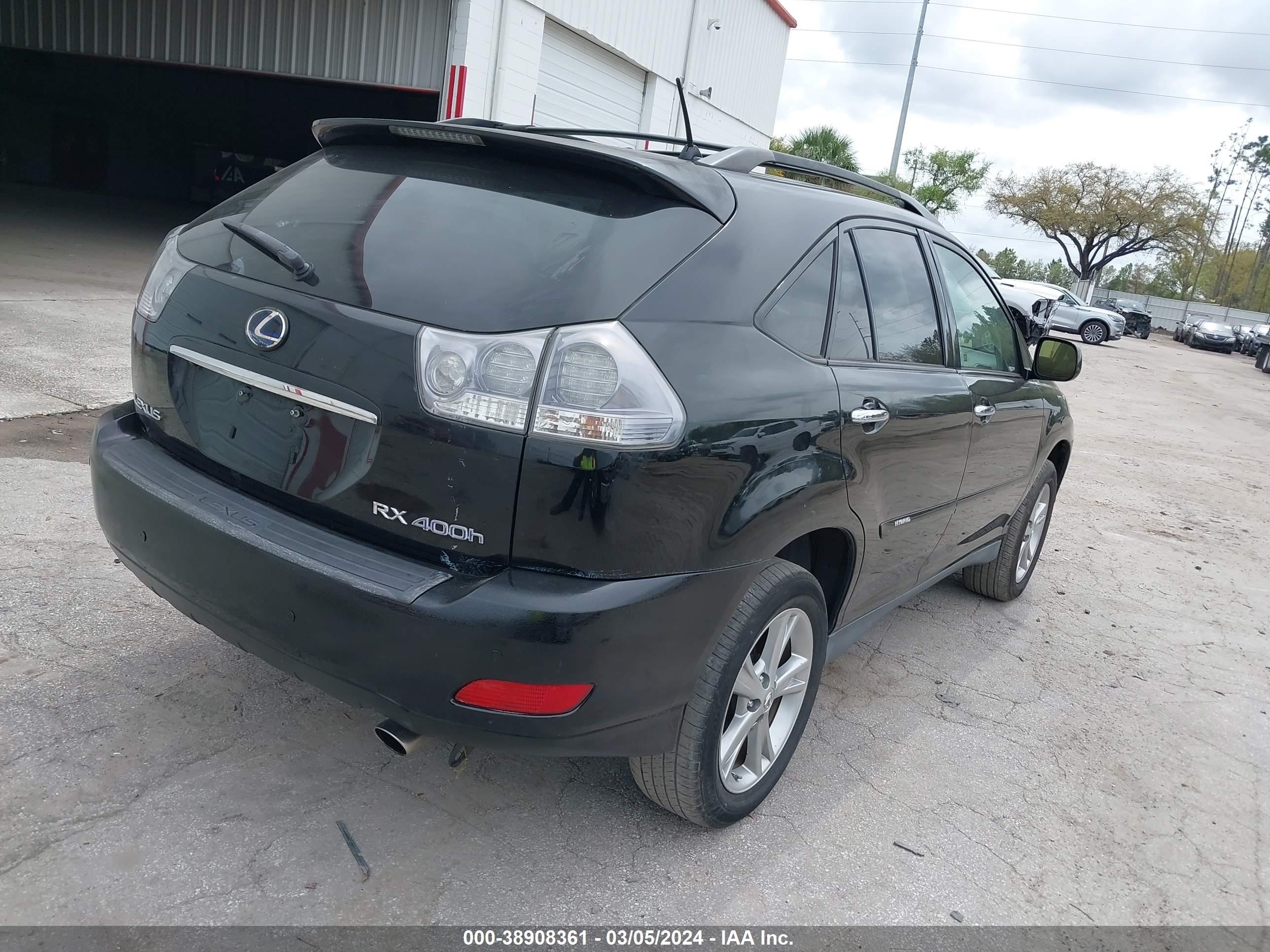 Photo 3 VIN: JTJHW31U082048213 - LEXUS RX 