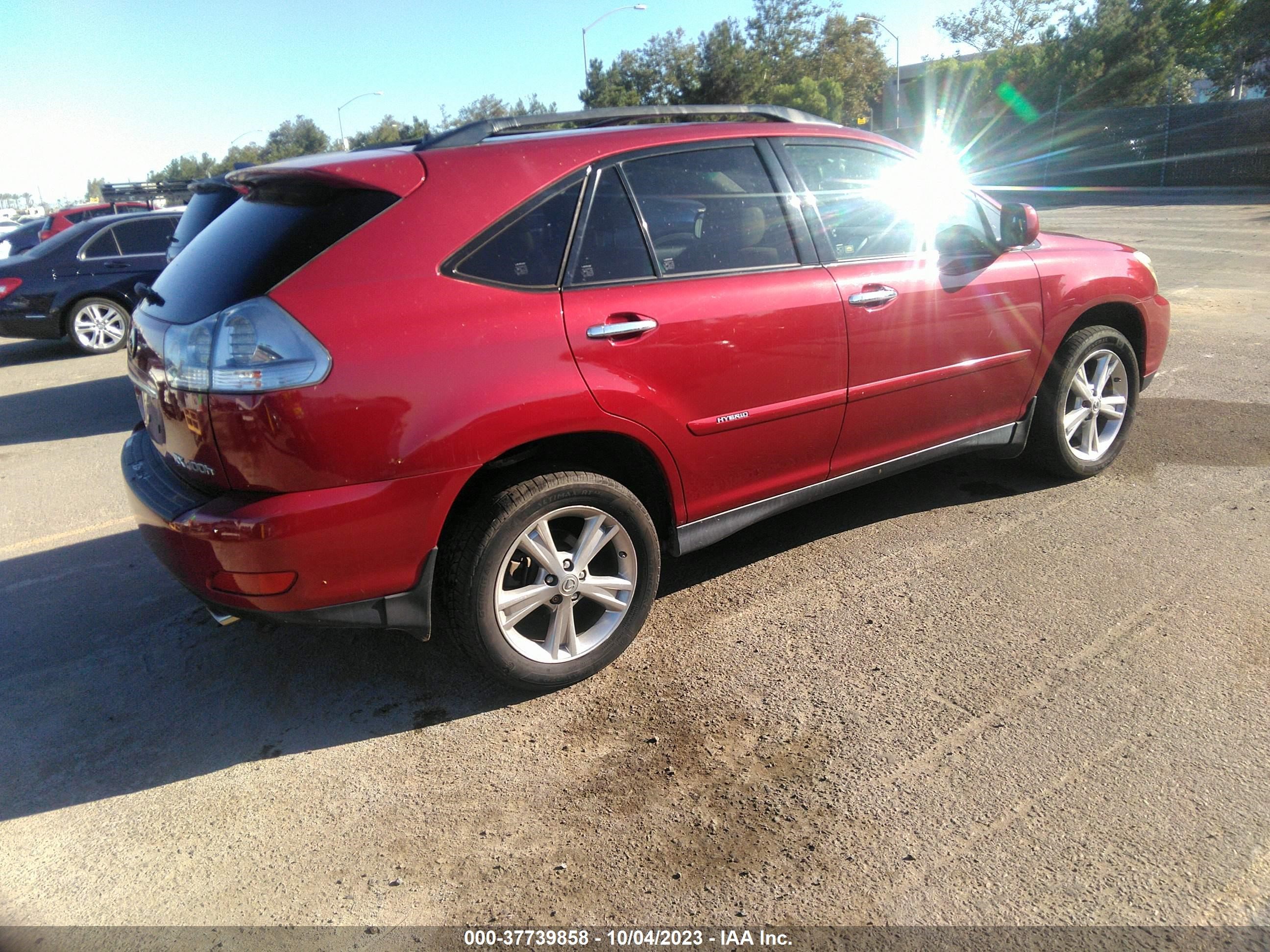 Photo 3 VIN: JTJHW31U082051693 - LEXUS RX 