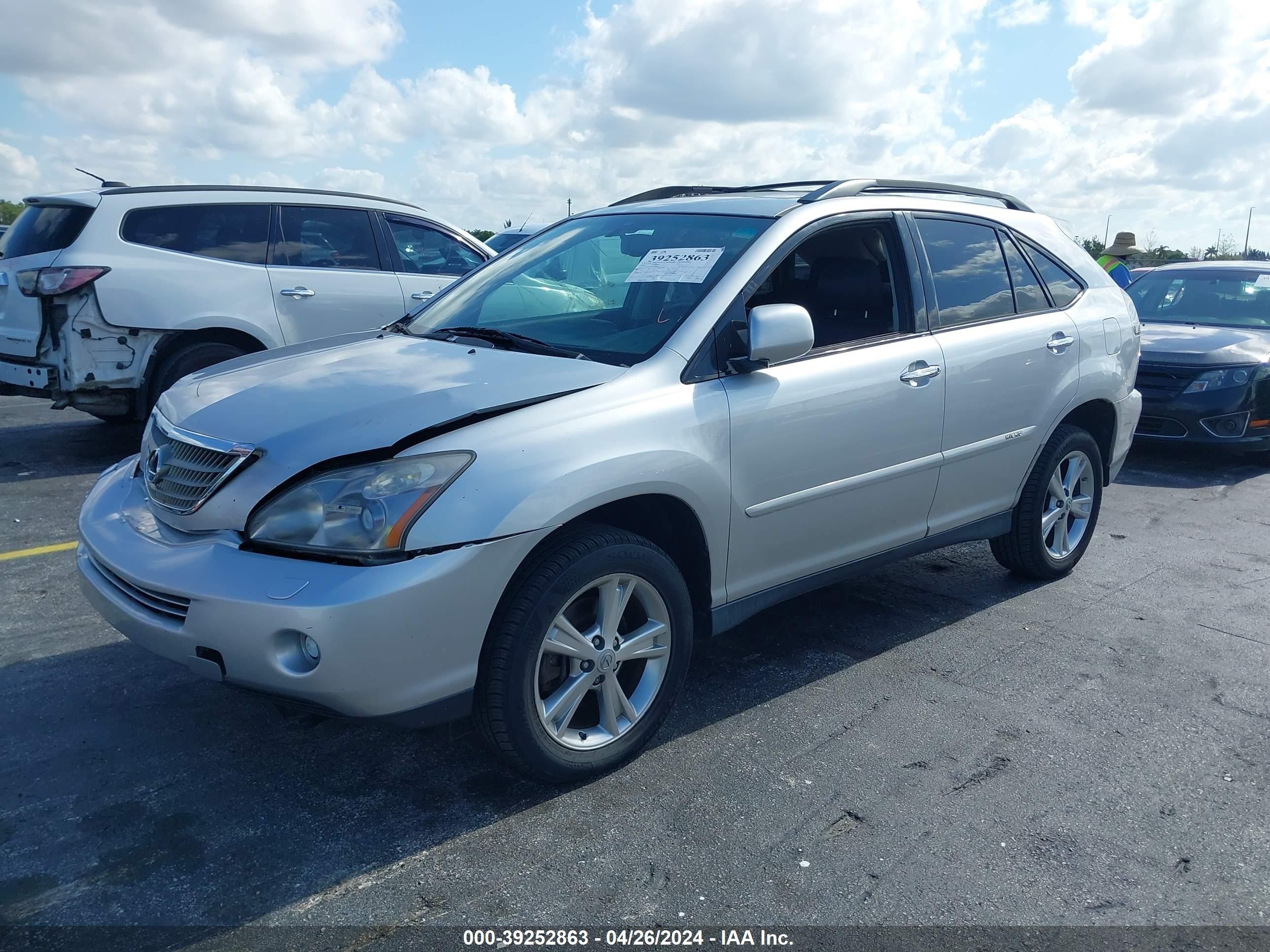 Photo 1 VIN: JTJHW31U082060104 - LEXUS RX 