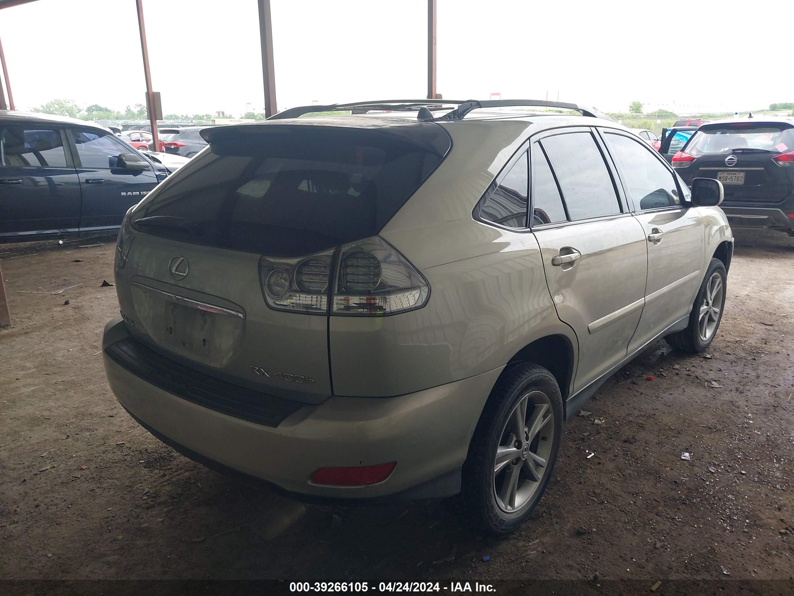 Photo 3 VIN: JTJHW31U260013925 - LEXUS RX 