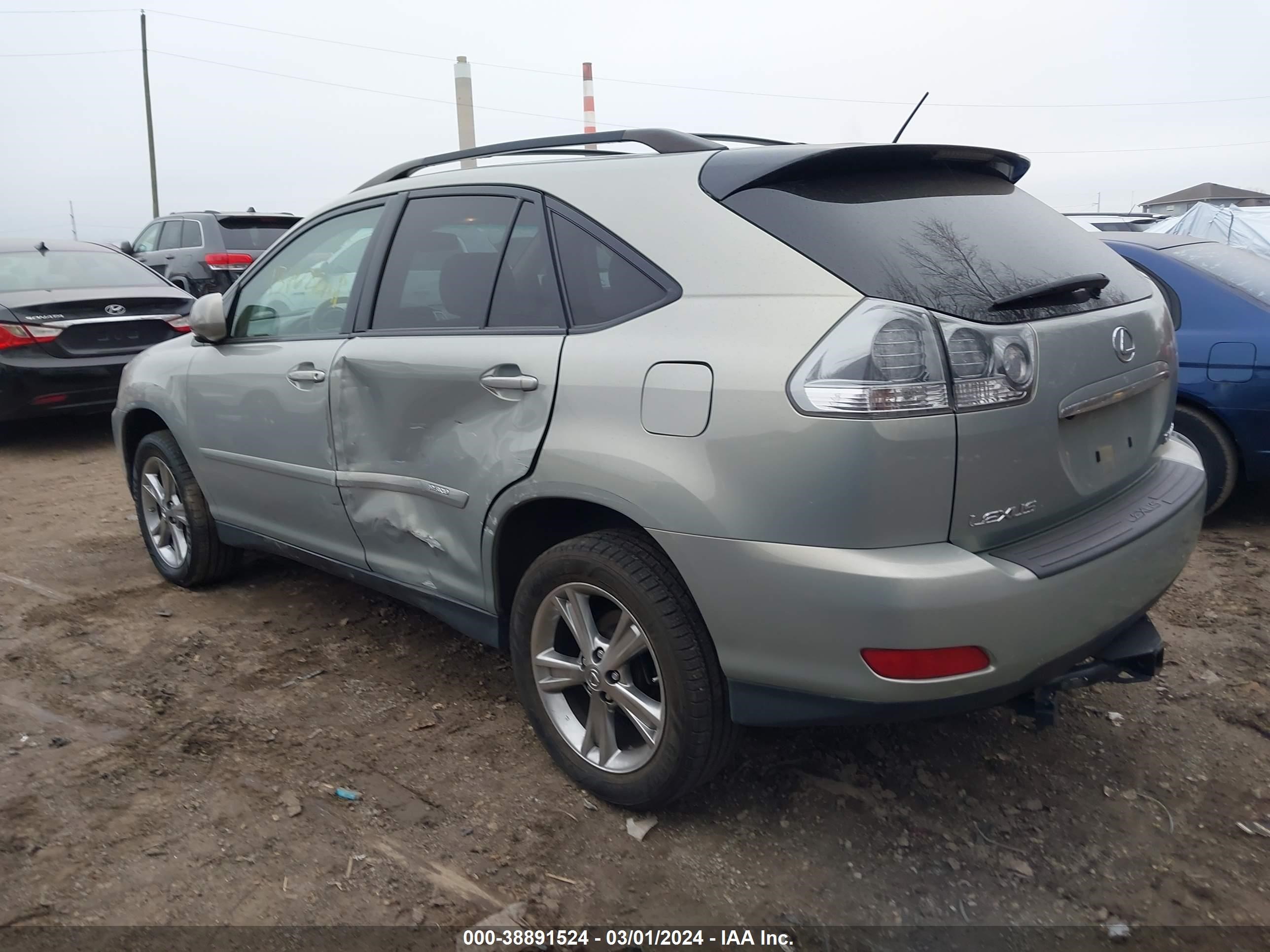 Photo 2 VIN: JTJHW31U272018967 - LEXUS RX 