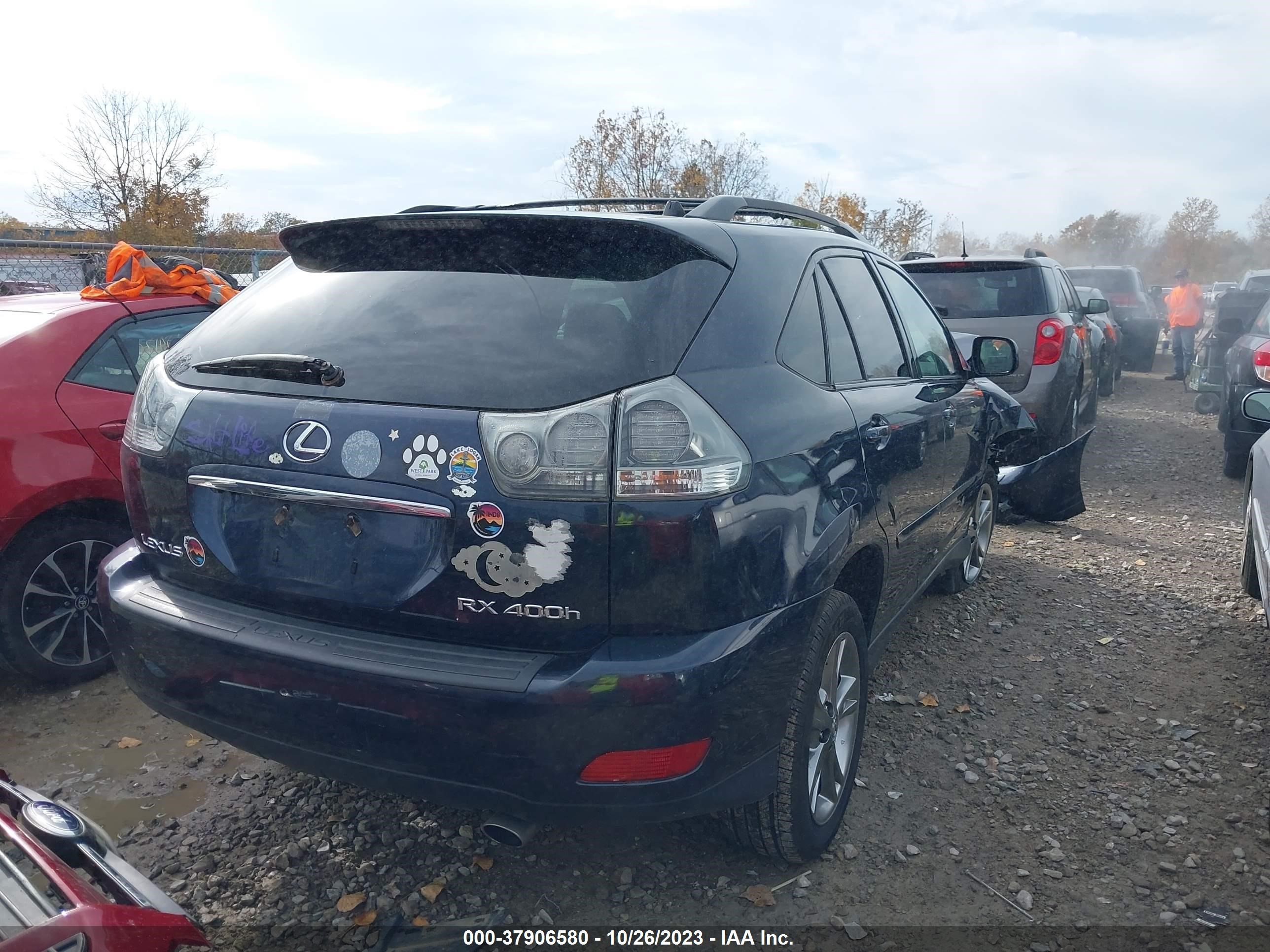 Photo 3 VIN: JTJHW31U360017689 - LEXUS RX 