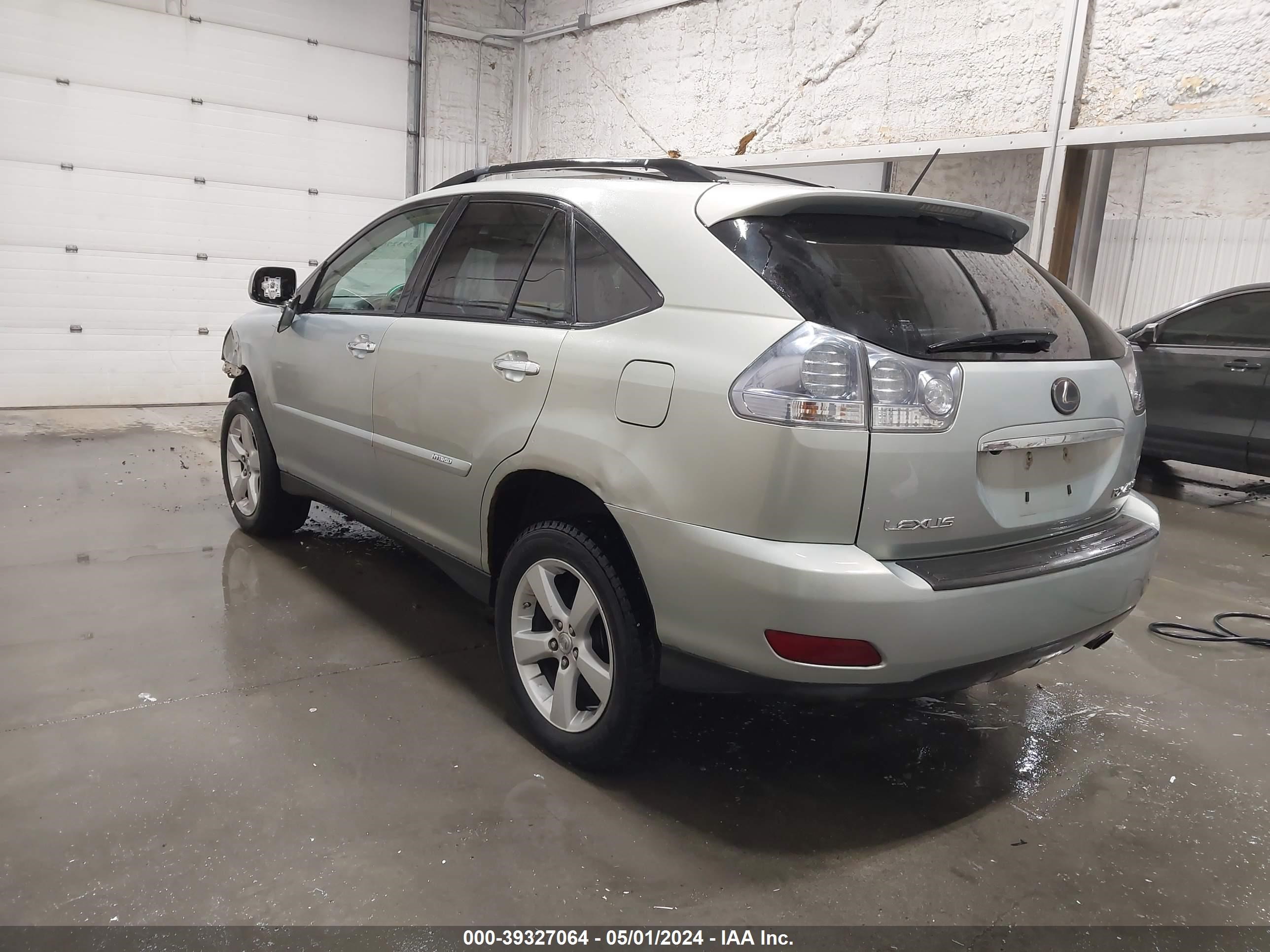 Photo 2 VIN: JTJHW31U382053860 - LEXUS RX 