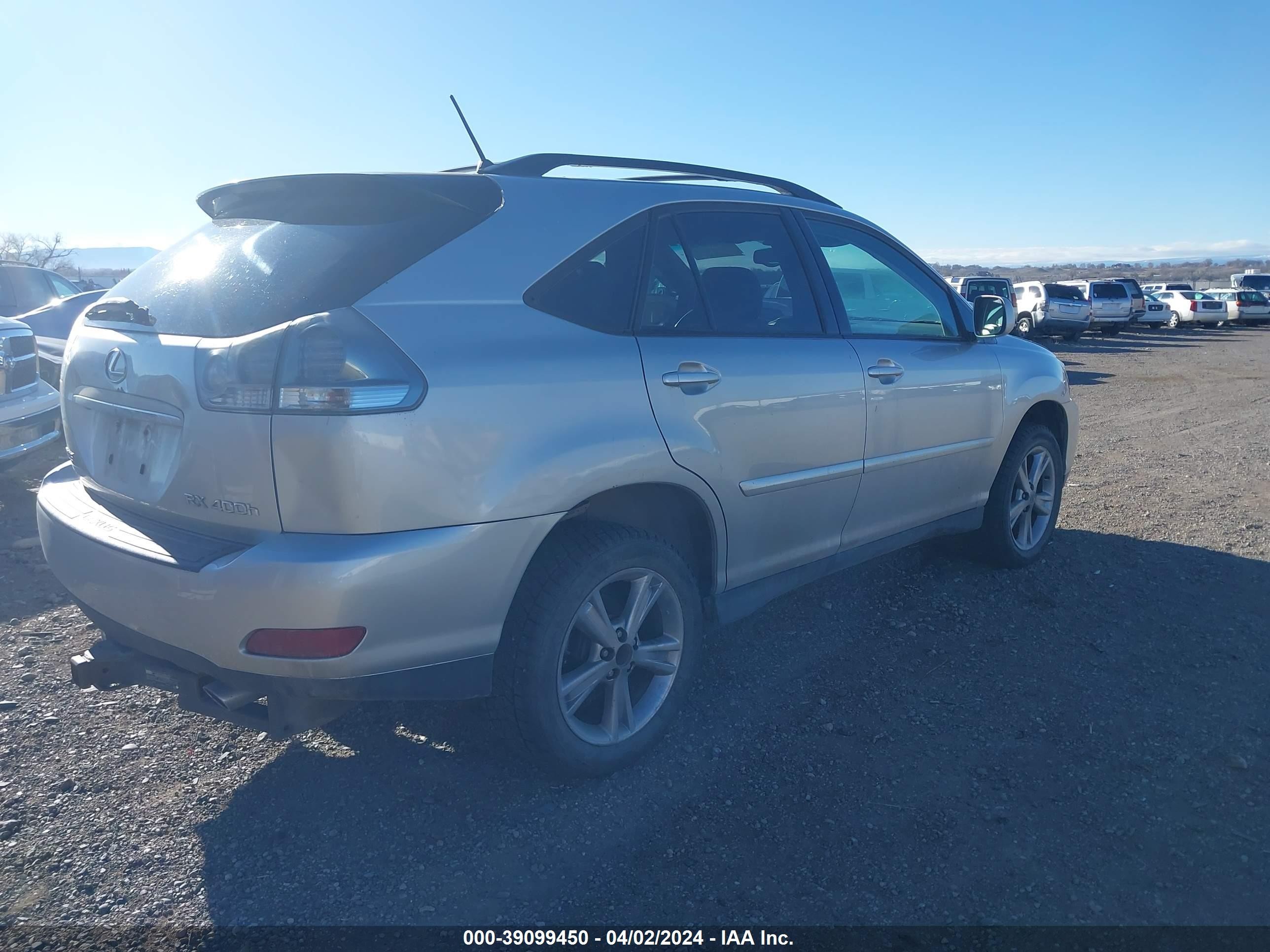 Photo 3 VIN: JTJHW31U460029902 - LEXUS RX 