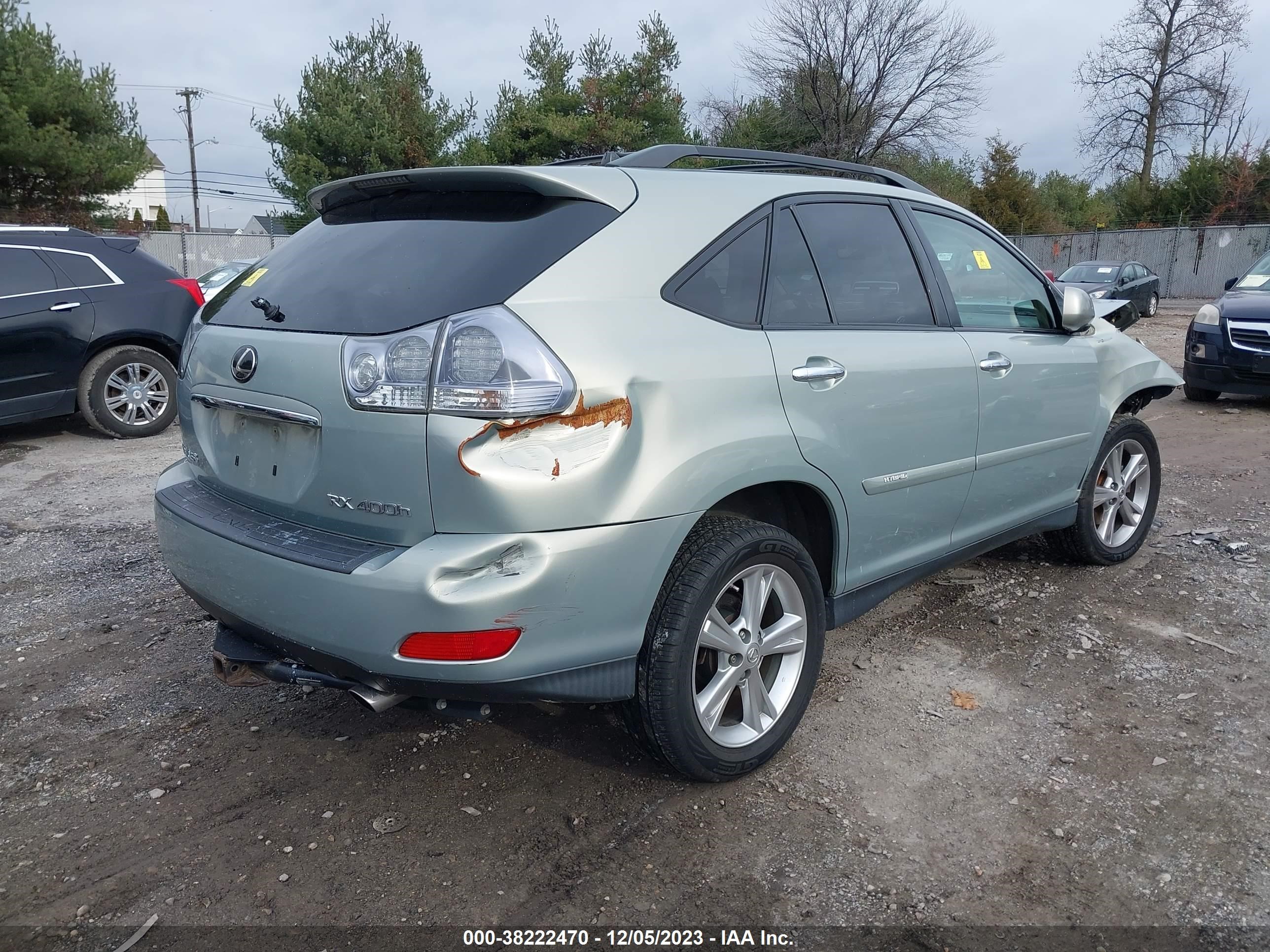 Photo 3 VIN: JTJHW31U482062793 - LEXUS RX 