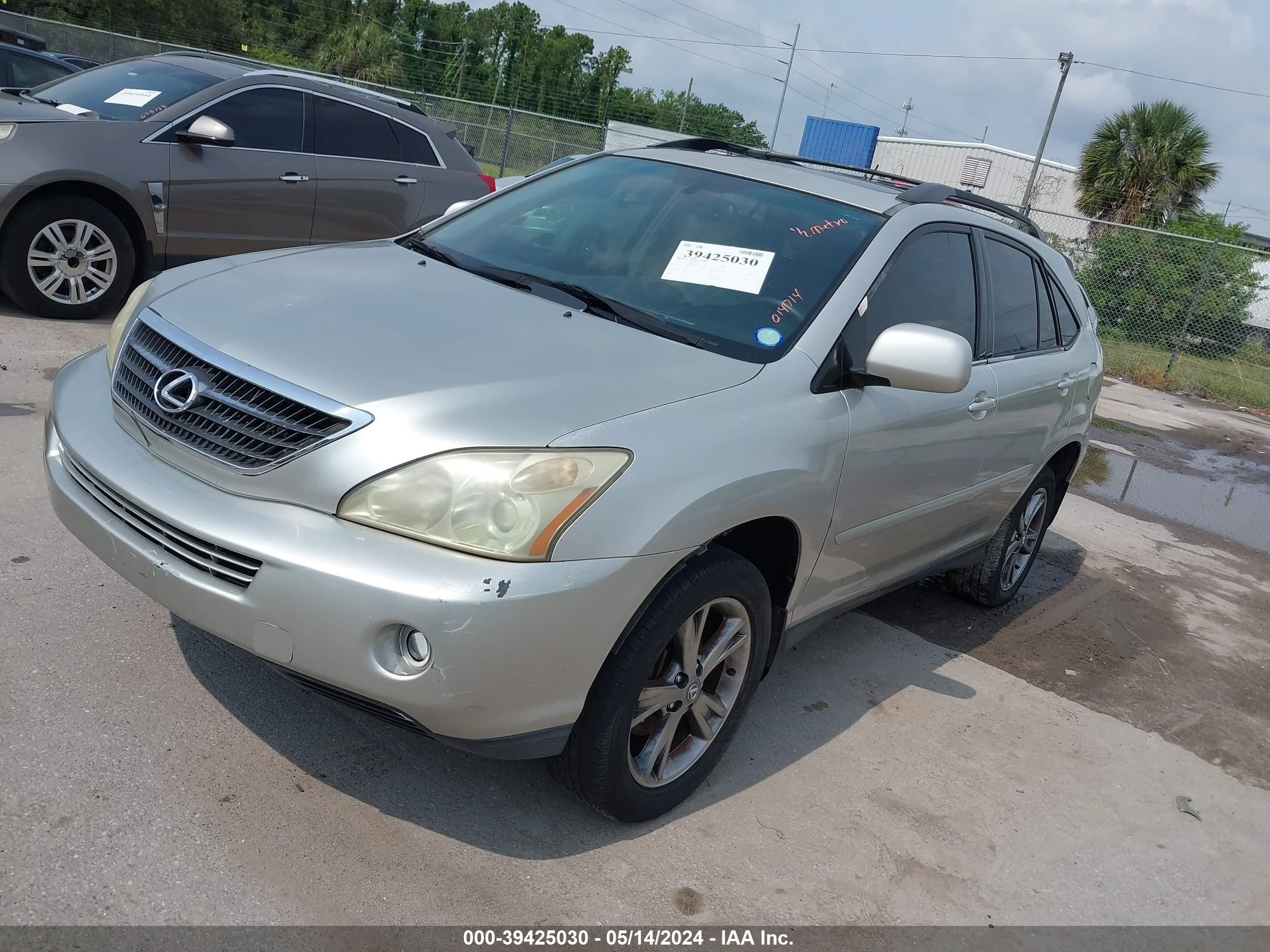 Photo 1 VIN: JTJHW31U560014714 - LEXUS RX 