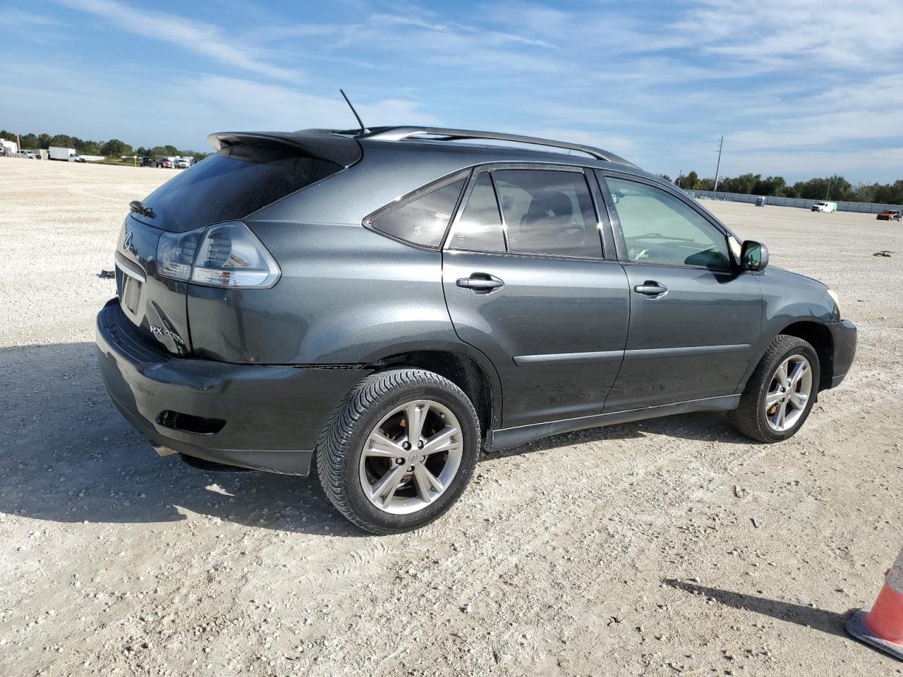 Photo 2 VIN: JTJHW31U660019128 - LEXUS RX 