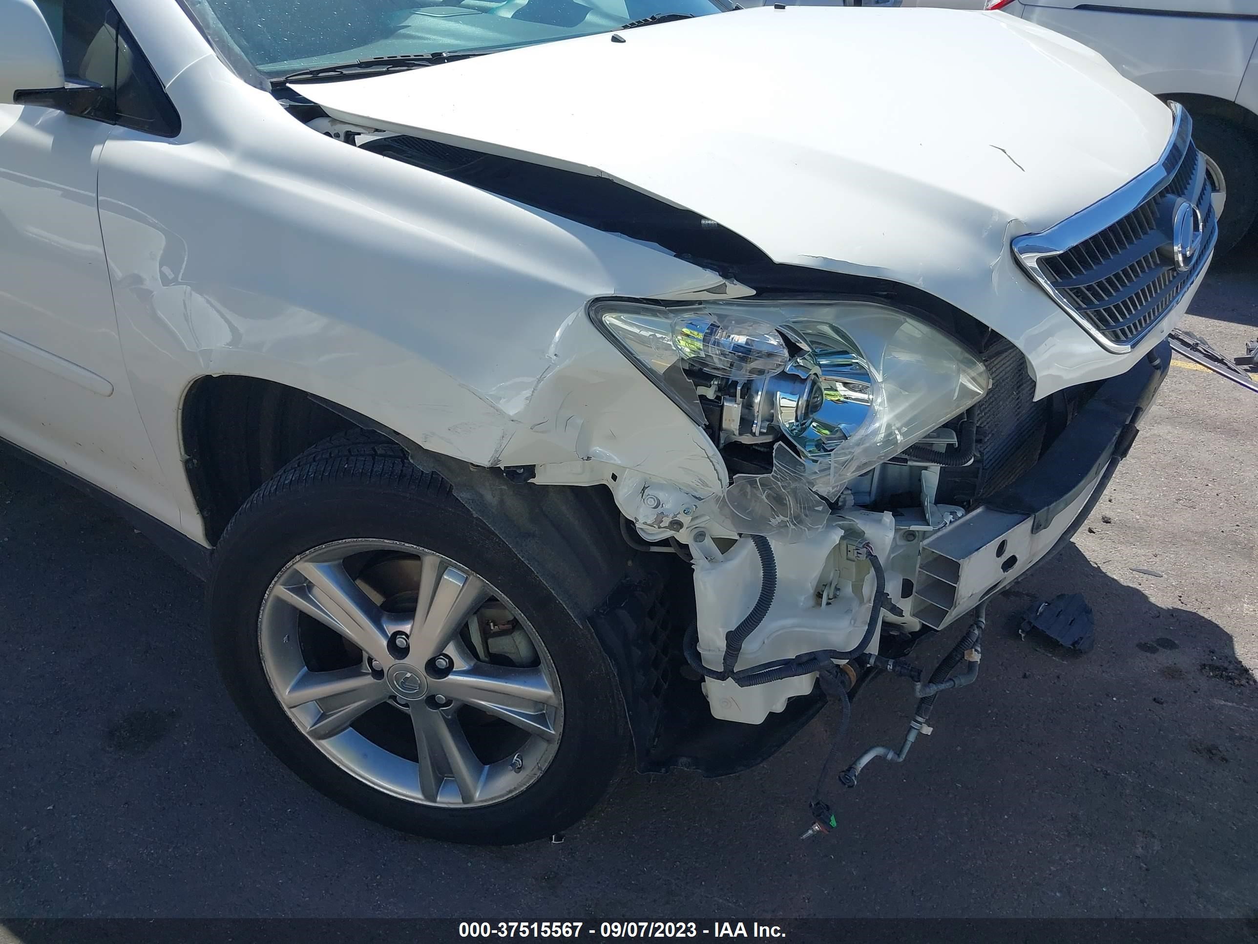 Photo 5 VIN: JTJHW31U972015399 - LEXUS RX 