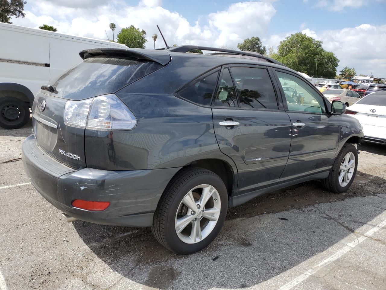 Photo 2 VIN: JTJHW31U982867446 - LEXUS RX 