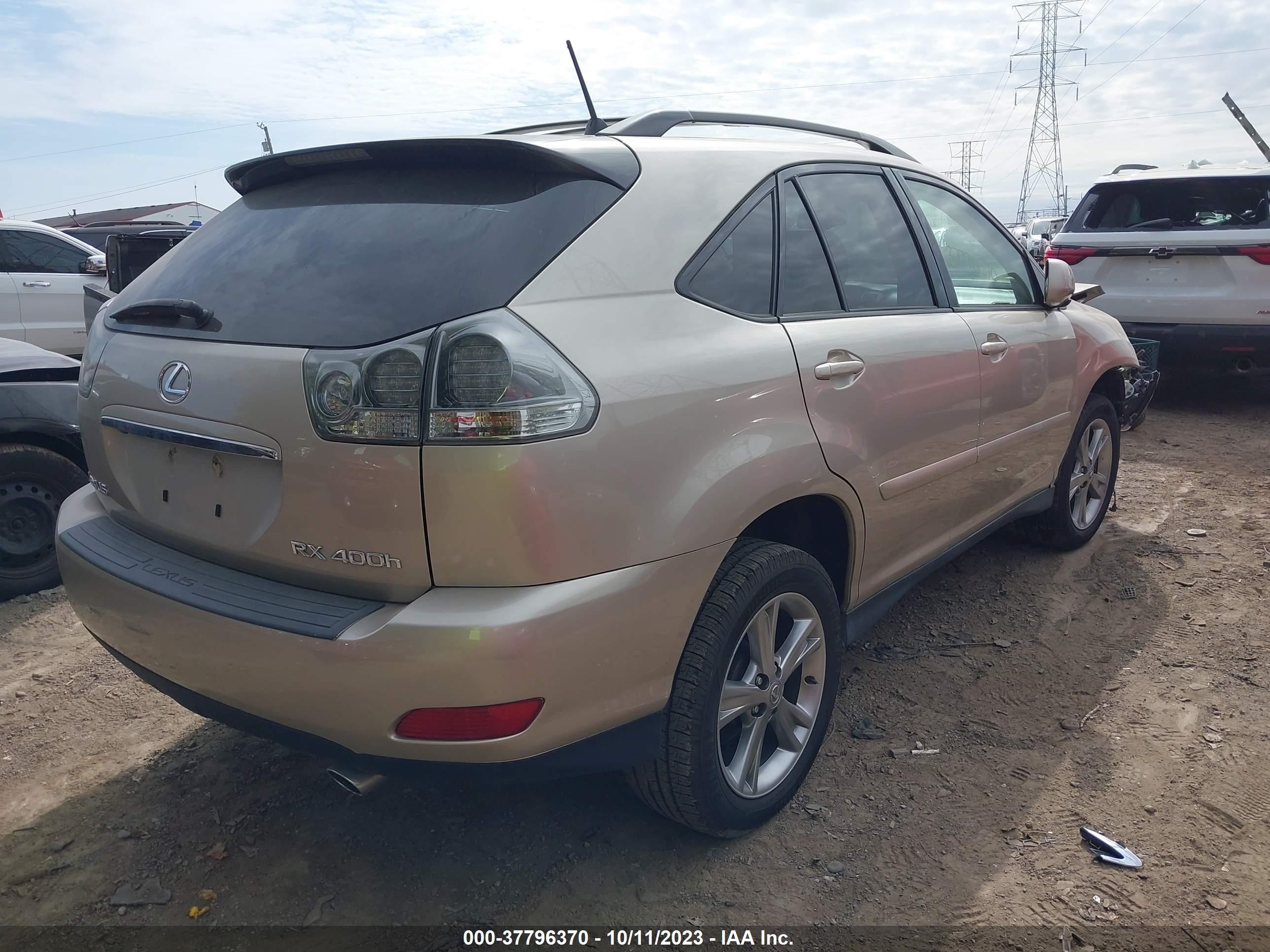 Photo 3 VIN: JTJHW31UX60031038 - LEXUS RX 