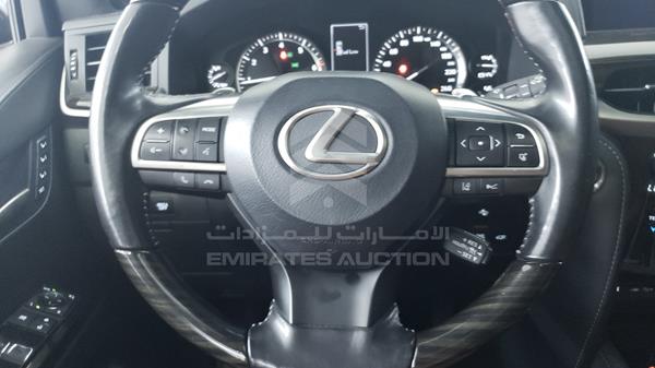 Photo 15 VIN: JTJHY00W0L4330263 - LEXUS LX 570 