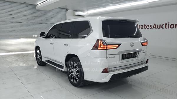 Photo 7 VIN: JTJHY00W0L4330263 - LEXUS LX 570 