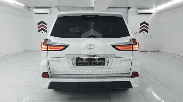 Photo 8 VIN: JTJHY00W0L4330263 - LEXUS LX 570 