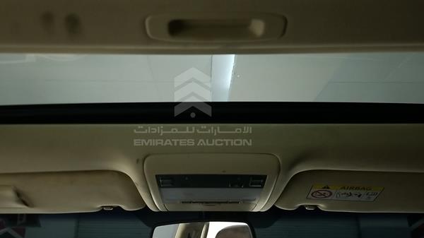 Photo 31 VIN: JTJHY00W1F4182452 - LEXUS LX 570 