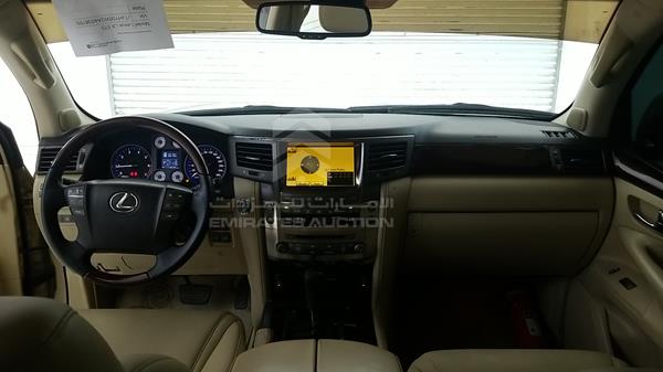 Photo 16 VIN: JTJHY00W2A4038756 - LEXUS LX 570 