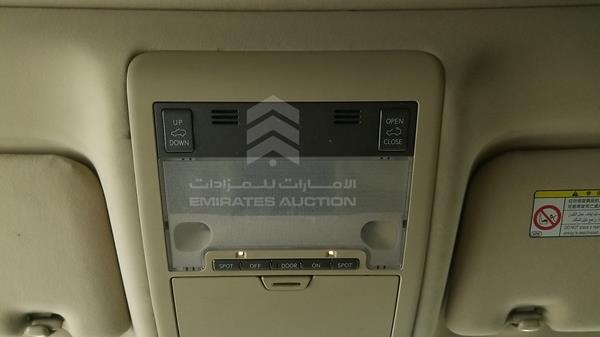 Photo 22 VIN: JTJHY00W2A4038756 - LEXUS LX 570 