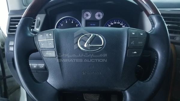 Photo 12 VIN: JTJHY00W3B4064378 - LEXUS LX 570 