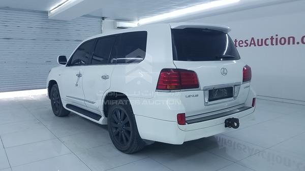 Photo 5 VIN: JTJHY00W3B4064378 - LEXUS LX 570 