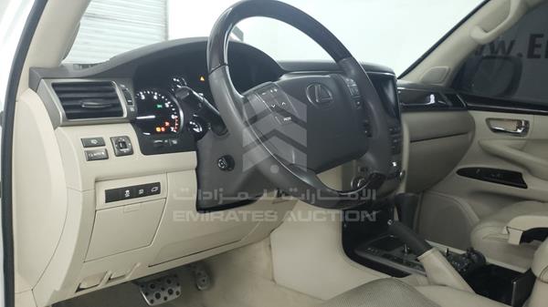 Photo 11 VIN: JTJHY00W3F4164762 - LEXUS LX 570 