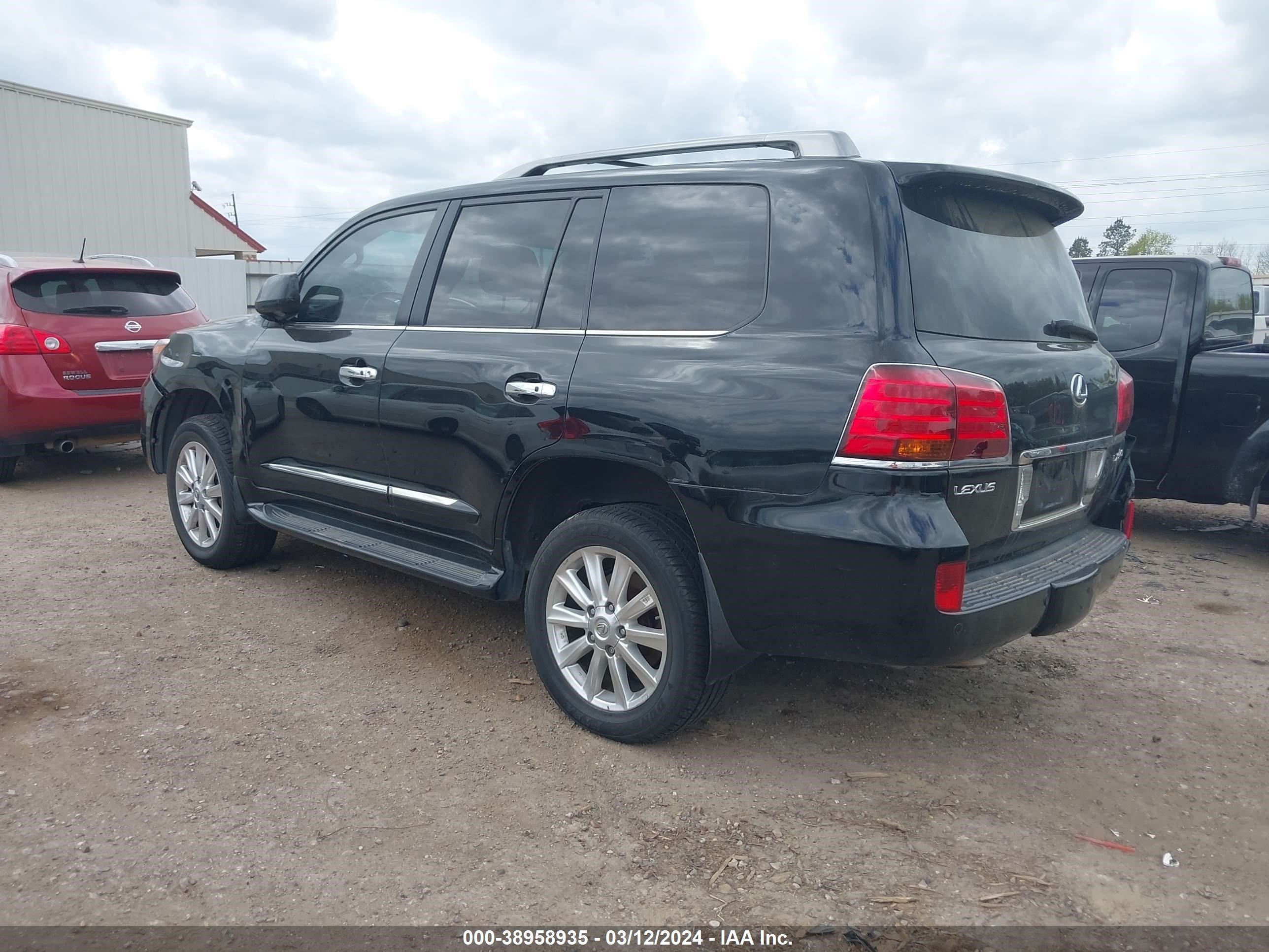 Photo 2 VIN: JTJHY00W494024112 - LEXUS LX 