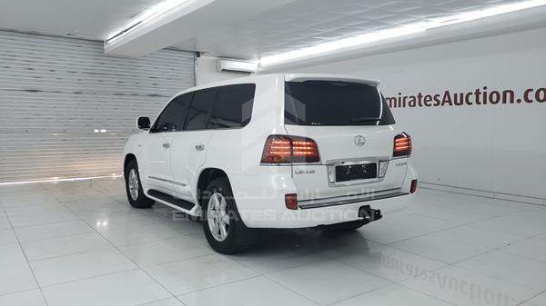 Photo 5 VIN: JTJHY00W4B4055723 - LEXUS LX 570 