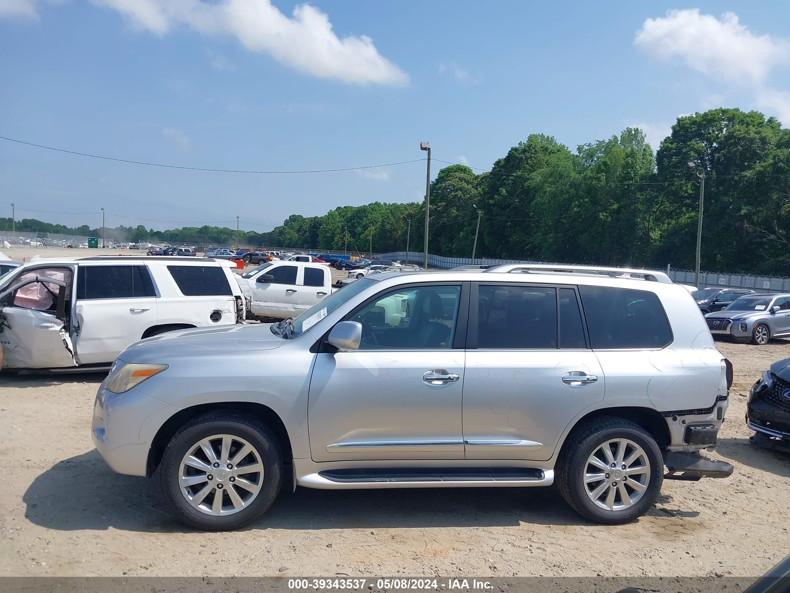 Photo 14 VIN: JTJHY00W594028511 - LEXUS LX 