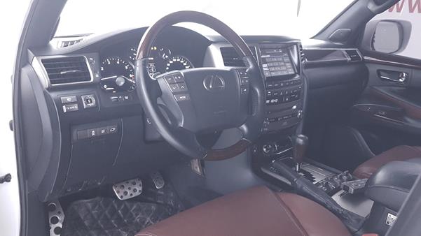 Photo 11 VIN: JTJHY00W5E4147167 - LEXUS LX 570 