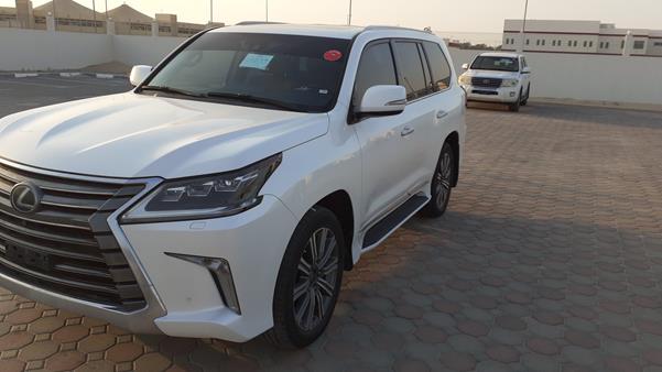 Photo 5 VIN: JTJHY00W5G4190197 - LEXUS LX 570 