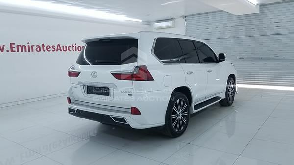 Photo 8 VIN: JTJHY00W5L4320344 - LEXUS LX 570 