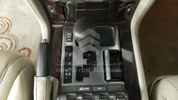 Photo 22 VIN: JTJHY00W7A4052068 - LEXUS LX 570 