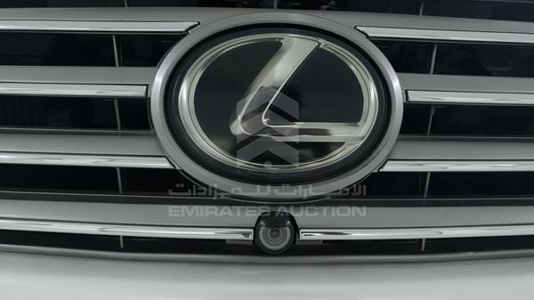 Photo 30 VIN: JTJHY00W7A4052068 - LEXUS LX 570 