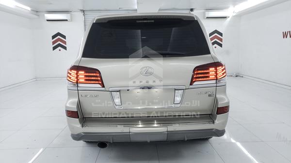 Photo 6 VIN: JTJHY00W7E4137790 - LEXUS LX 570 