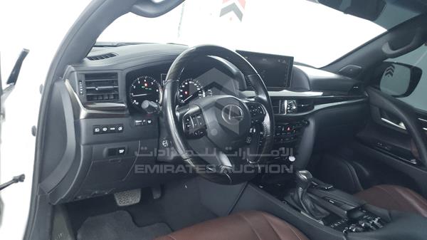 Photo 13 VIN: JTJHY00W7L4328042 - LEXUS LX 570 