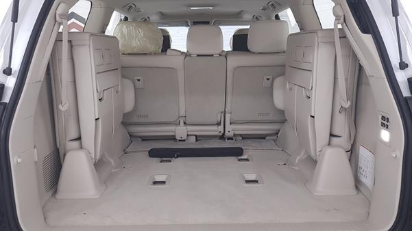 Photo 33 VIN: JTJHY00W7L4331796 - LEXUS LX 570 